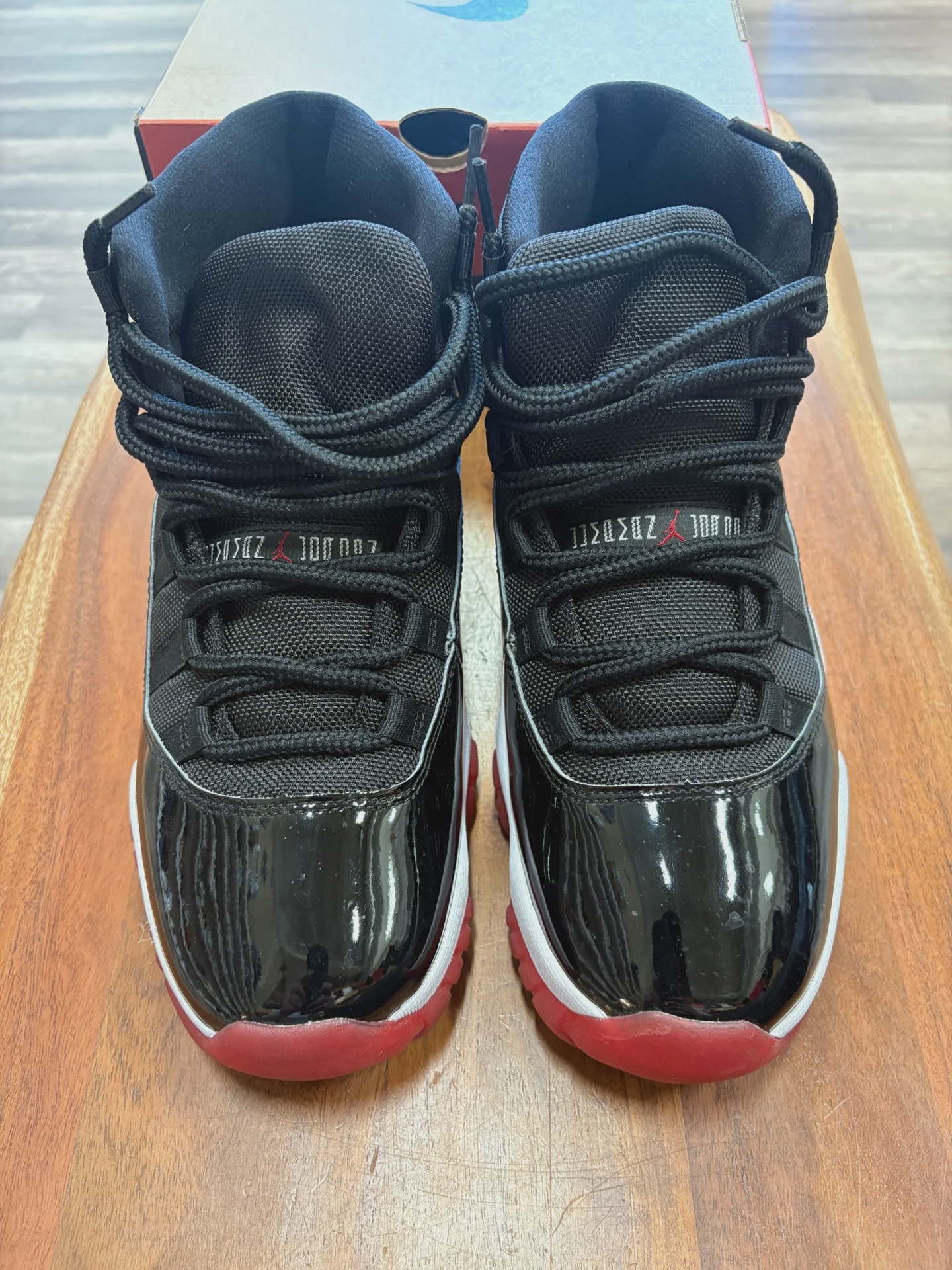 Air Jordan 11 Retro Playoffs Black Red (2019) • Pre-Owned [8444] - photo 2