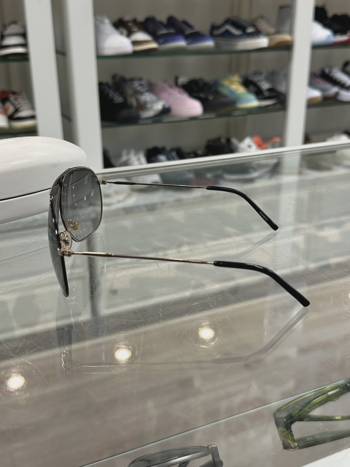 YSL Saint Laurent Relaxed Sunglasses • Pre-Owned [2693] 7
