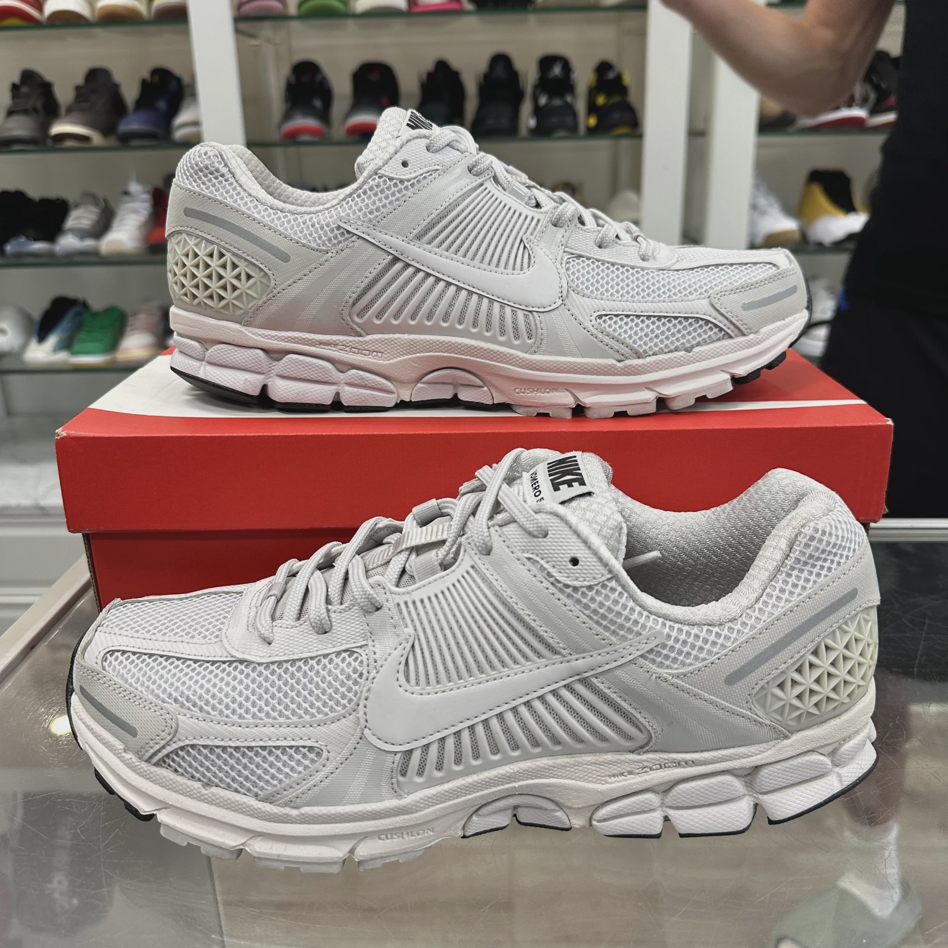 Nike Zoom Vomero 5 SP Vast Grey • Pre-Owned [8841] - photo 1