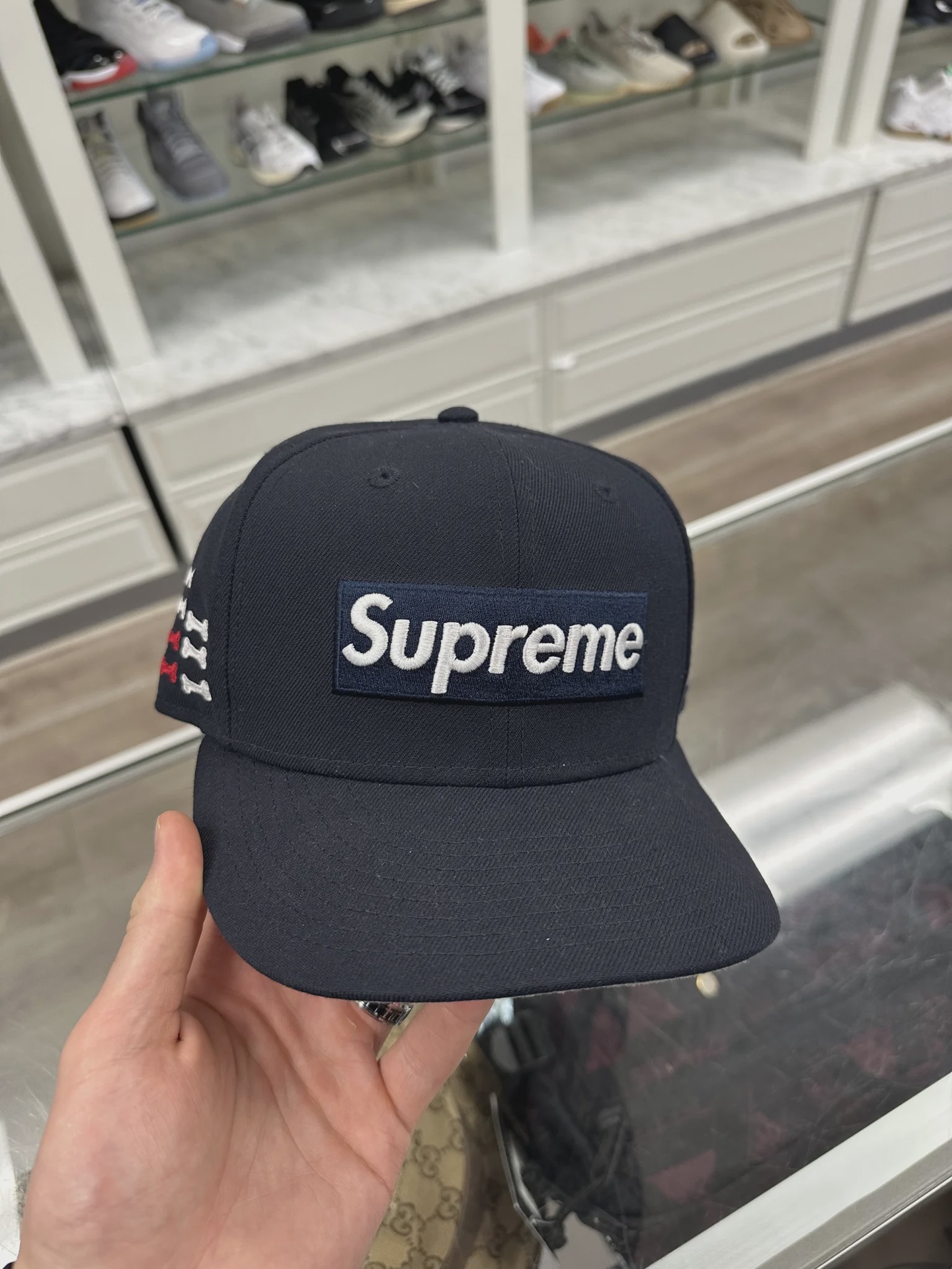 Supreme fitted • Pre-Owned [9093] - photo 1