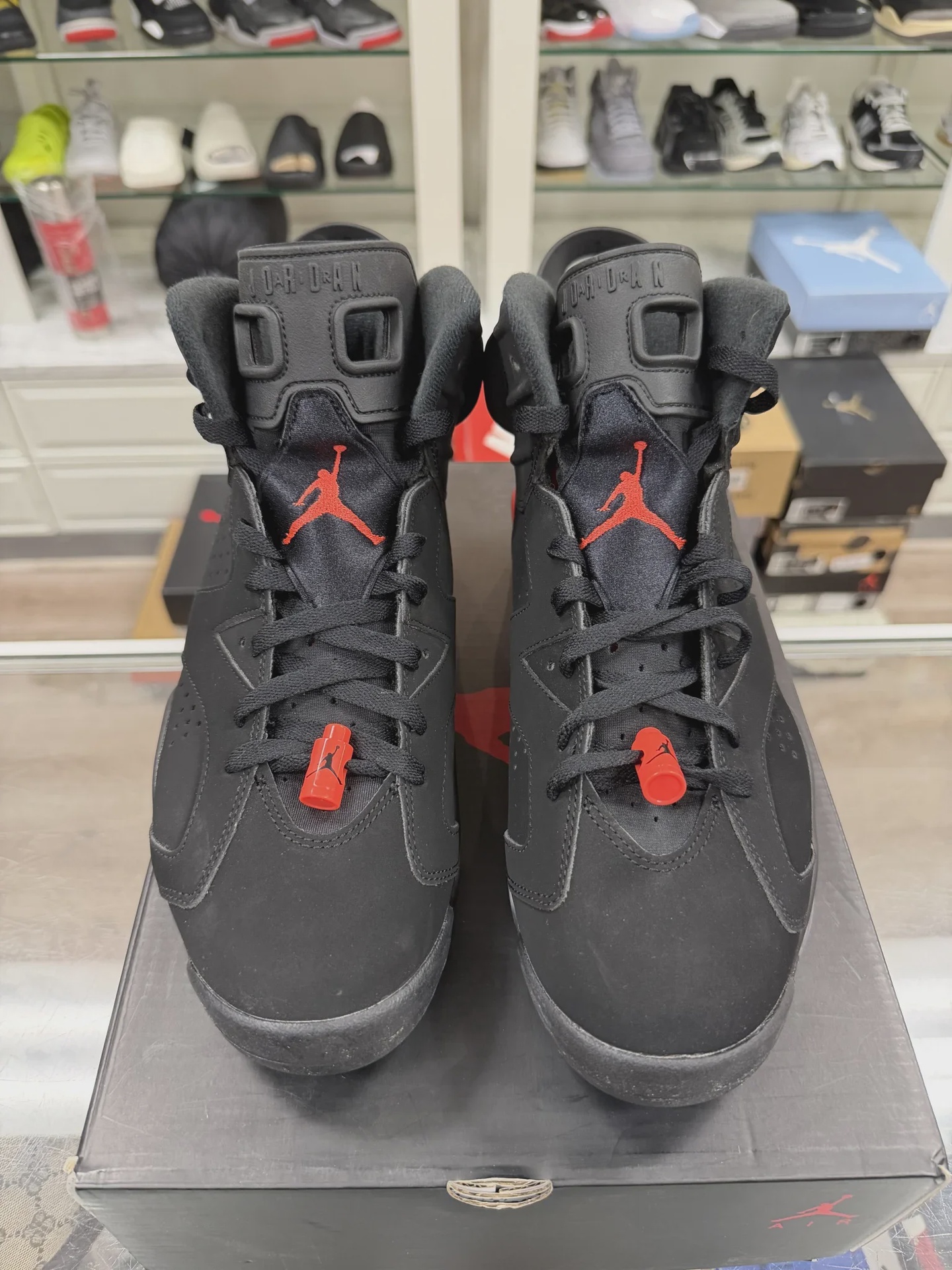 Jordan 6 Retro Black Infrared (2019) • Pre-Owned [1230] - photo 6