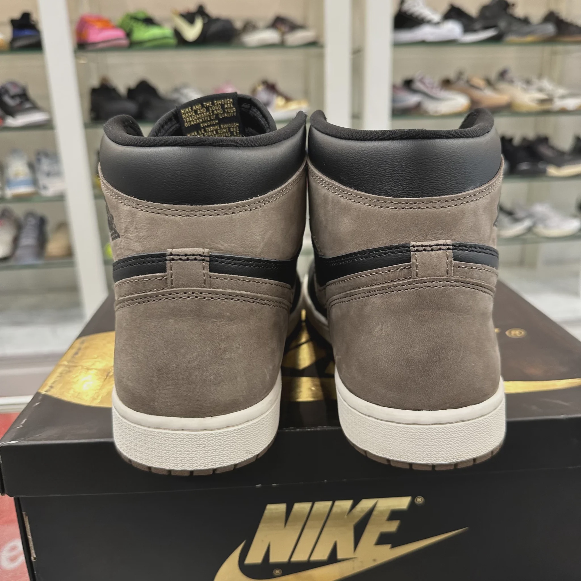 Jordan 1 Retro High OG Palomino • Pre-Owned [3883] - photo 5