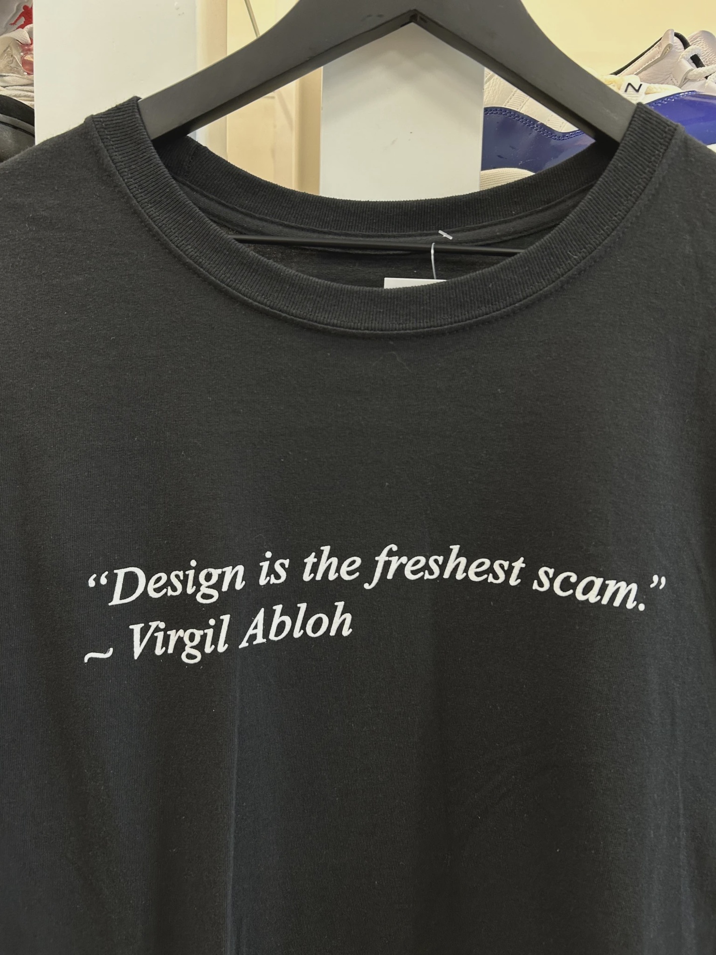 Virgil Abloh  x Canary Yellow 'Design Is The Freshest Scam'  Tee • Pre-Owned [6638] 2