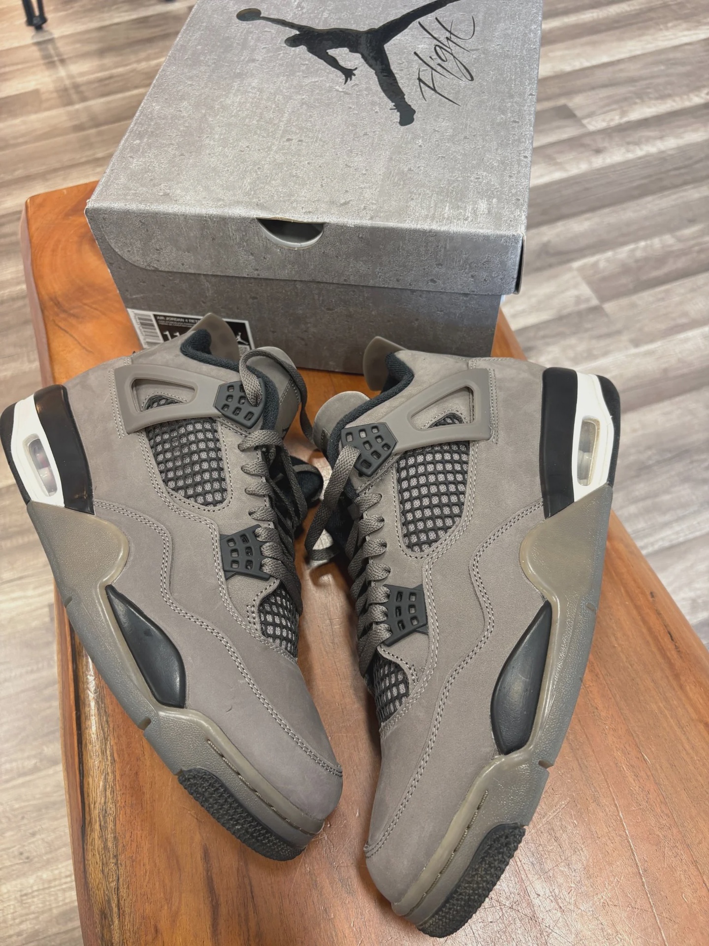 Jordan Air Jordan 4 Retro Cave Stone - Size US M 11