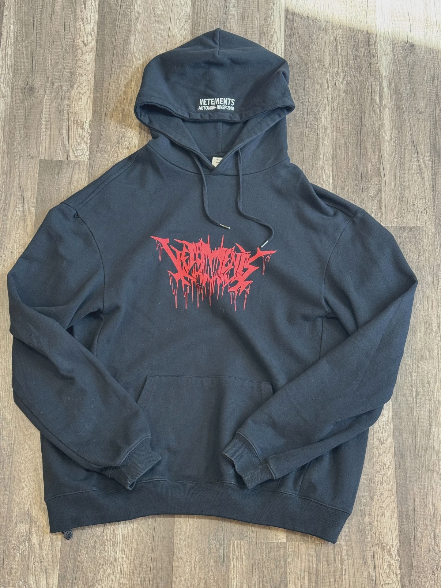 VETEMENTS Black Sweatshirt International S (Oversized) • Pre-Owned [6965] - photo 1