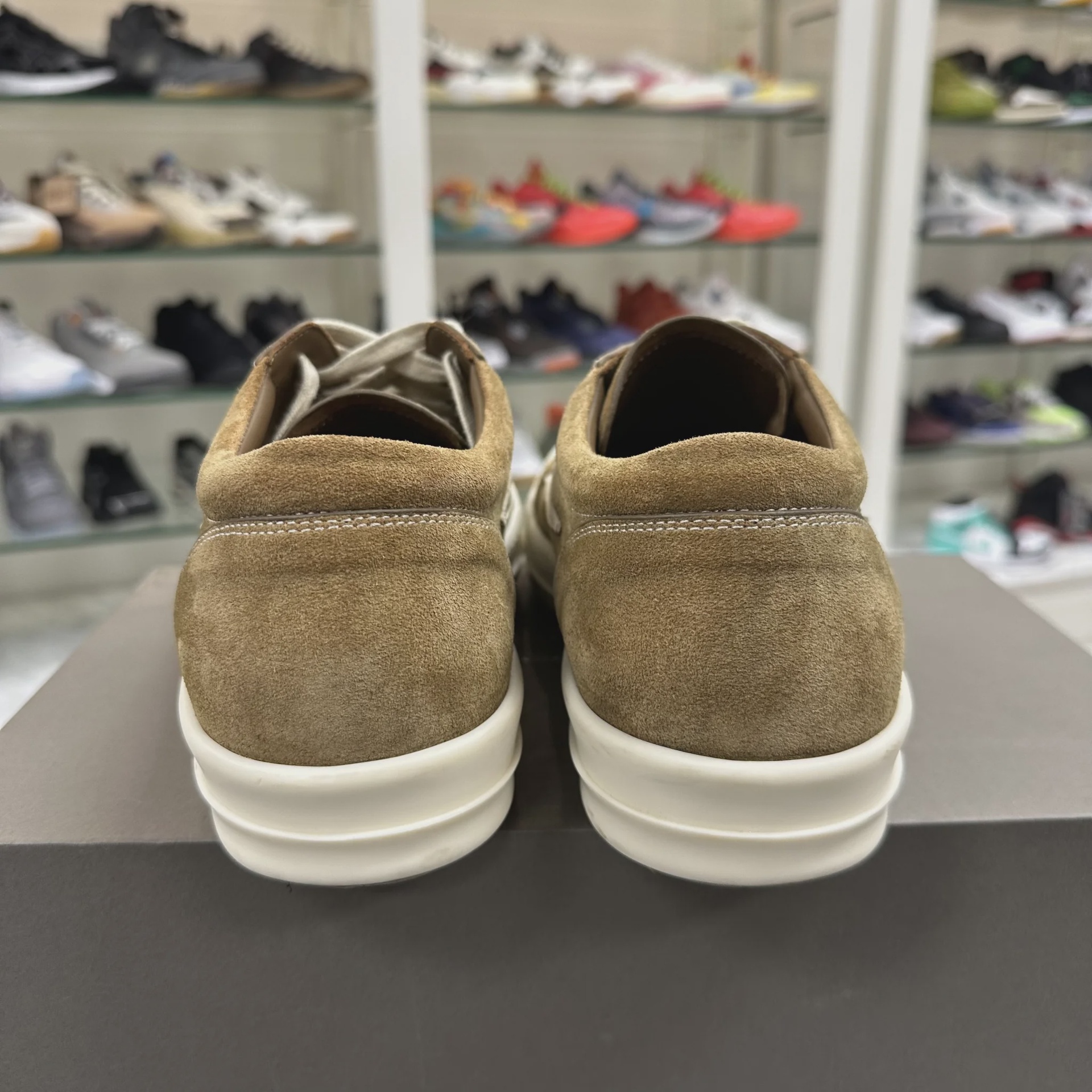 Rick Owens Vintage Sneaker 'Brown Milk' • Pre-Owned [5501] - photo 6