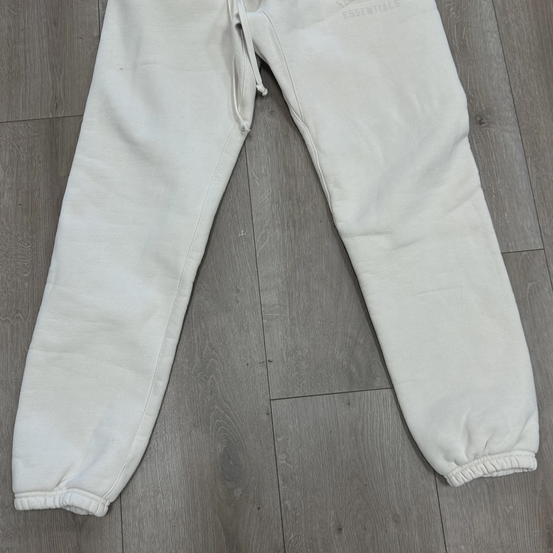 Essentials sweats • Pre-Owned [5559] - photo 5