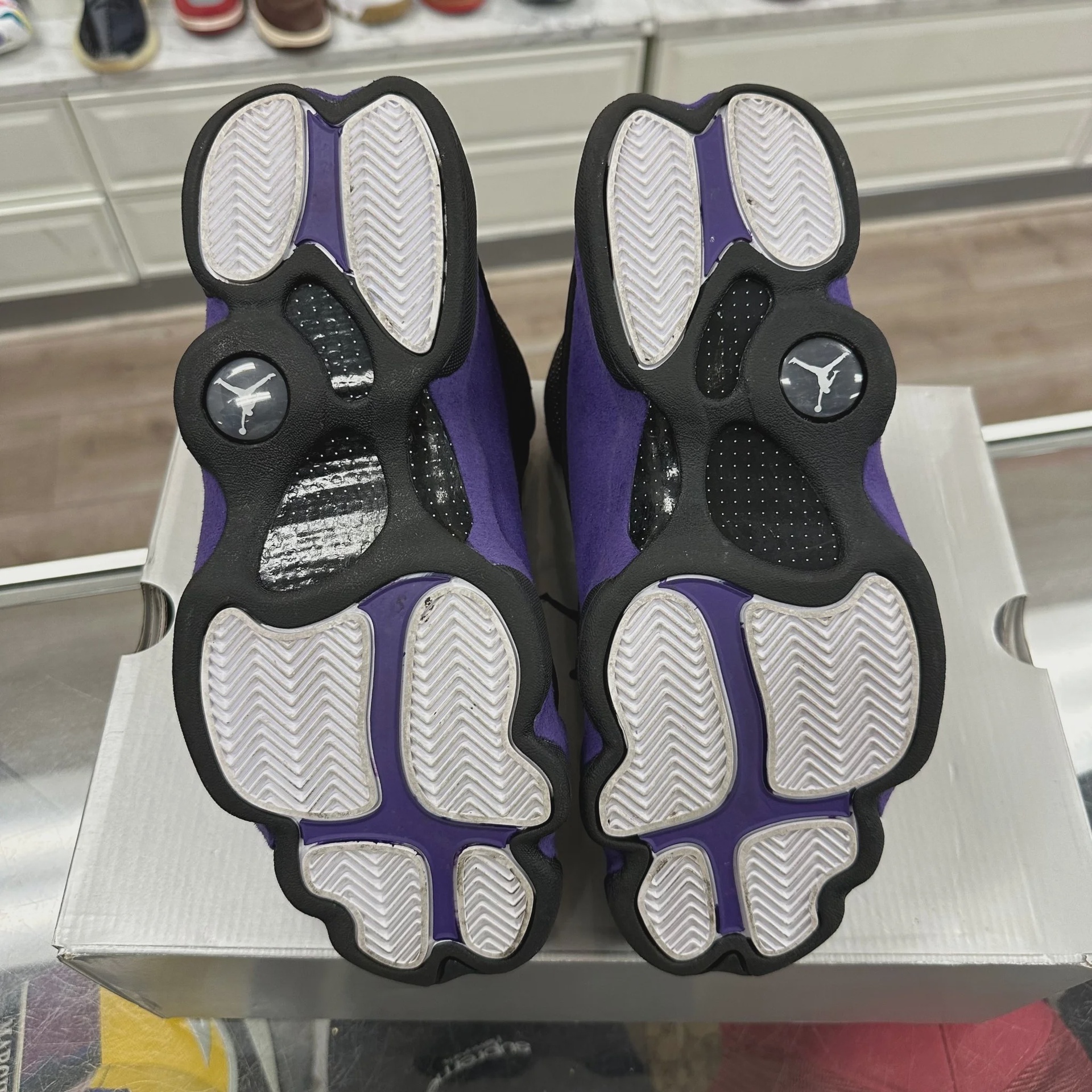 Air Jordan 13 Retro Court Purple • Pre-Owned [1971] - photo 4