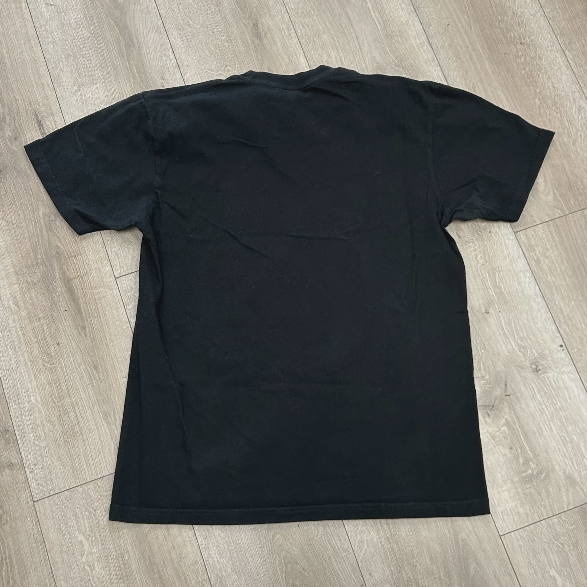Supreme Water Pistol T-Shirt • Pre-Owned [8549] - photo 2