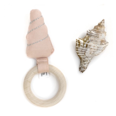 DUSTY ROSE TURRET TEETHER