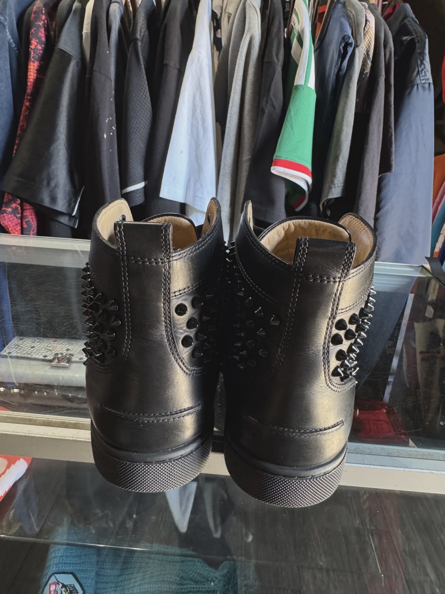 Christian Louboutin Spikes No Box • Pre-Owned [0447] - photo 3