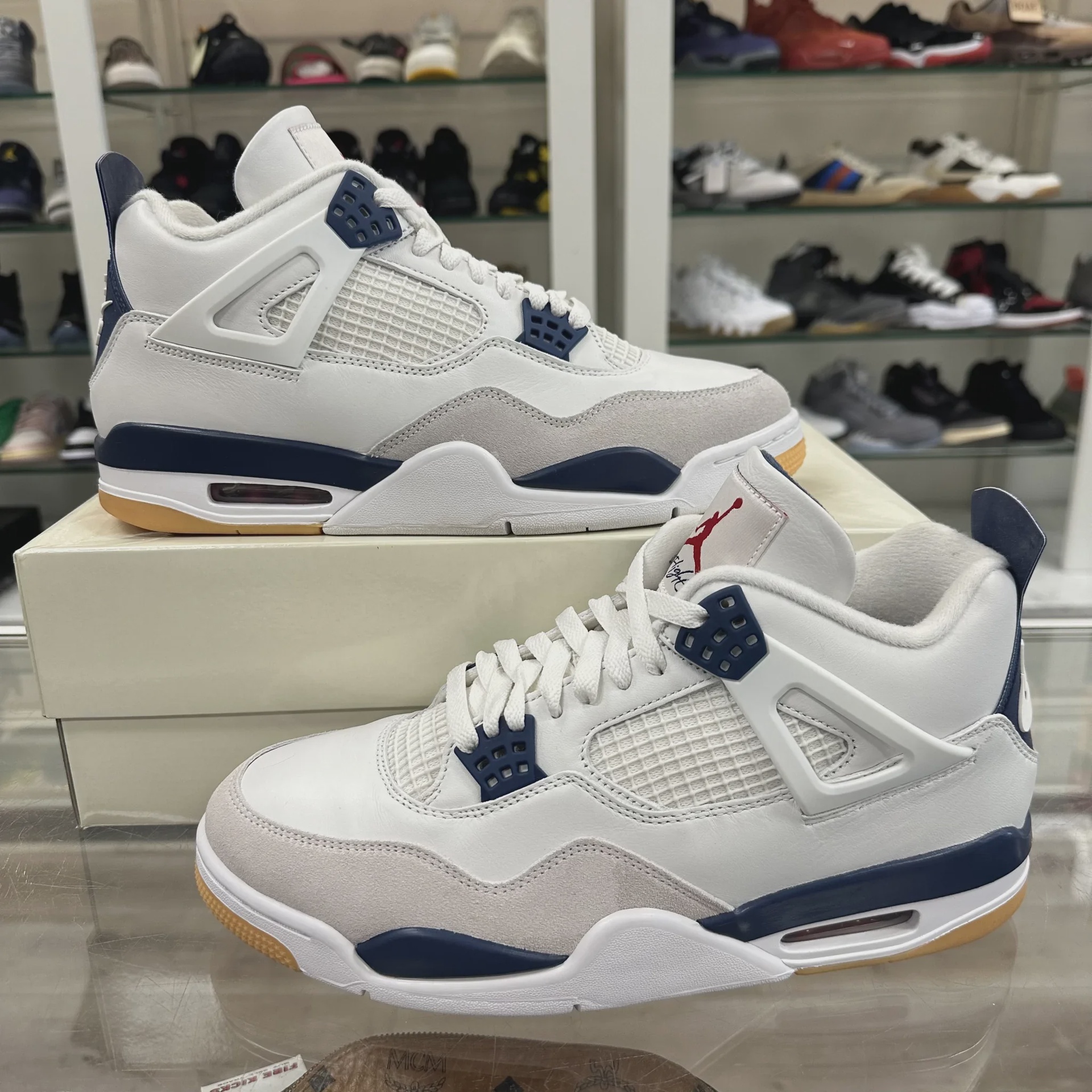 Jordan Jordan 4 Retro SB Navy - Size US M 11