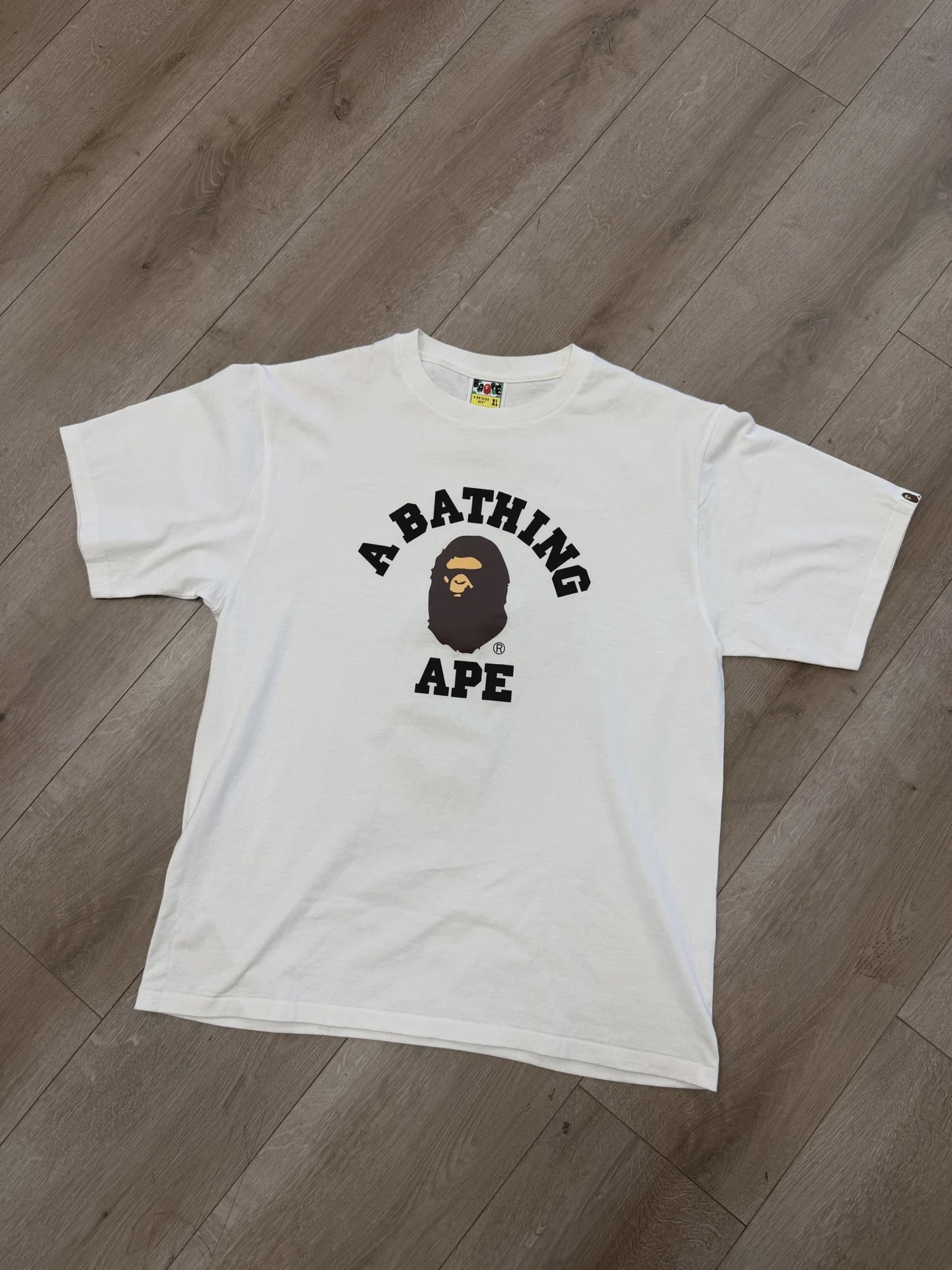 Bape tee college logo • Pre-Owned [3037] - photo 1