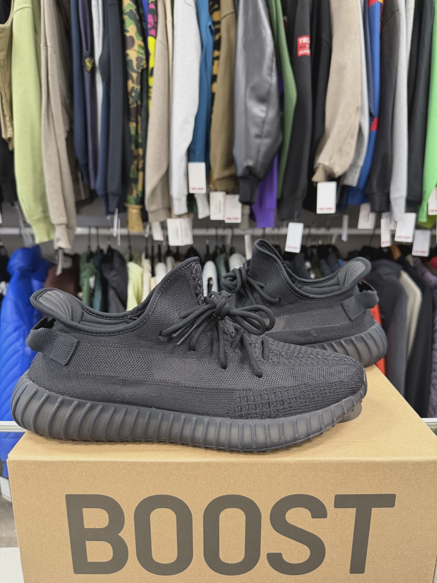 Adidas adidas Yeezy Boost 350 V2 Onyx - Size US M 12.5