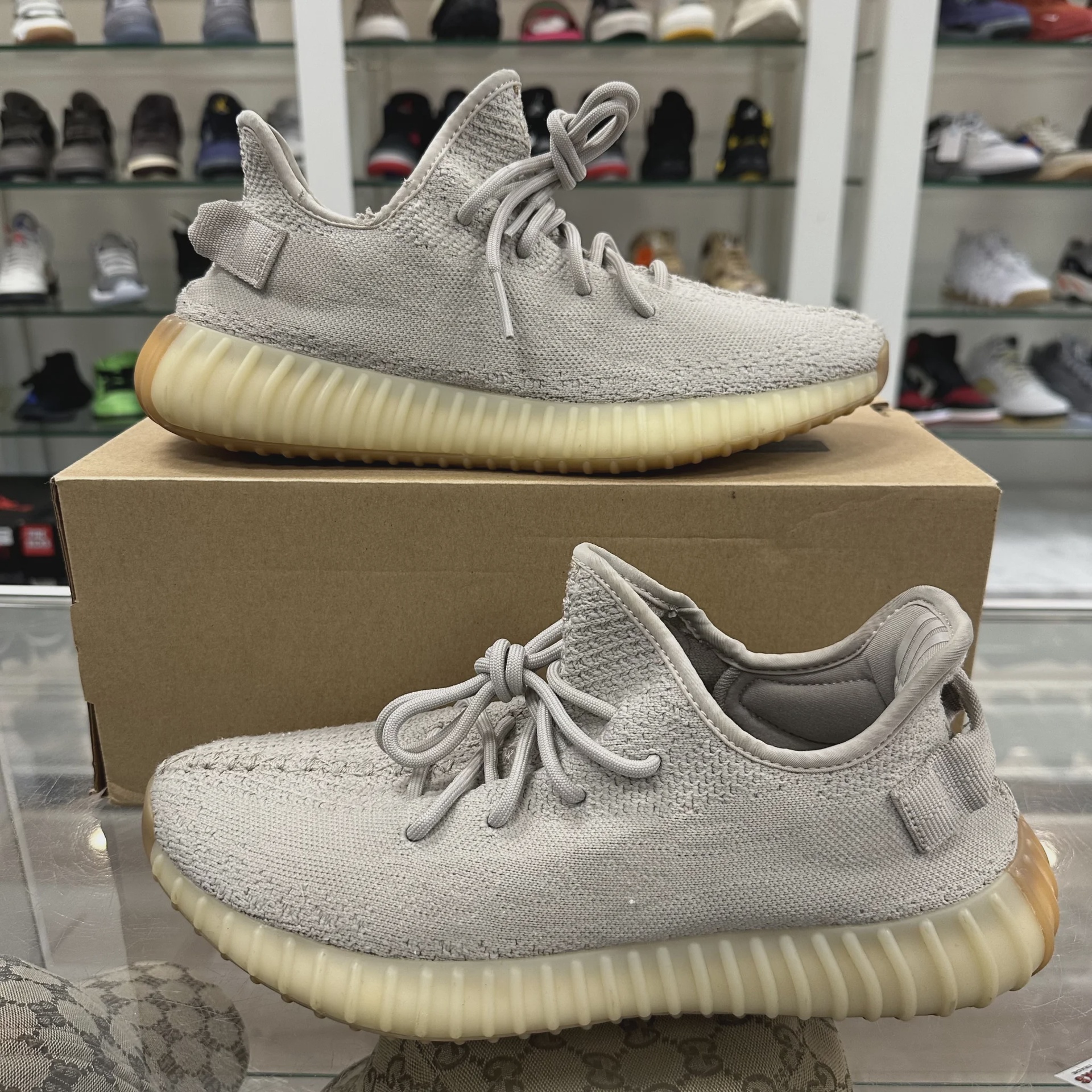 adidas Yeezy Boost 350 V2 Sesame • Pre-Owned [4071] - photo 2