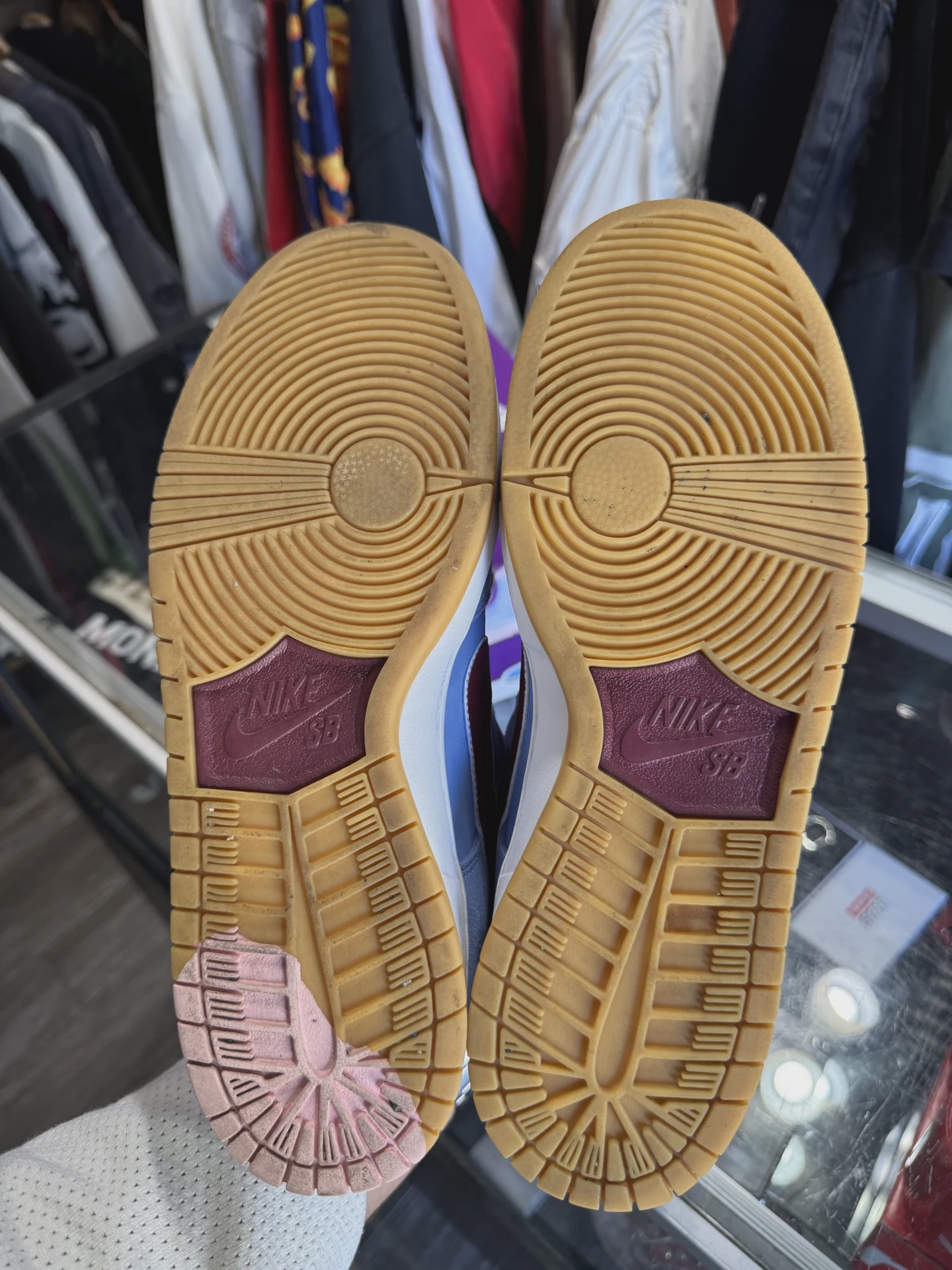Nike SB Dunk Low Philadelphia Phillies • Pre-Owned [2285] - photo 4