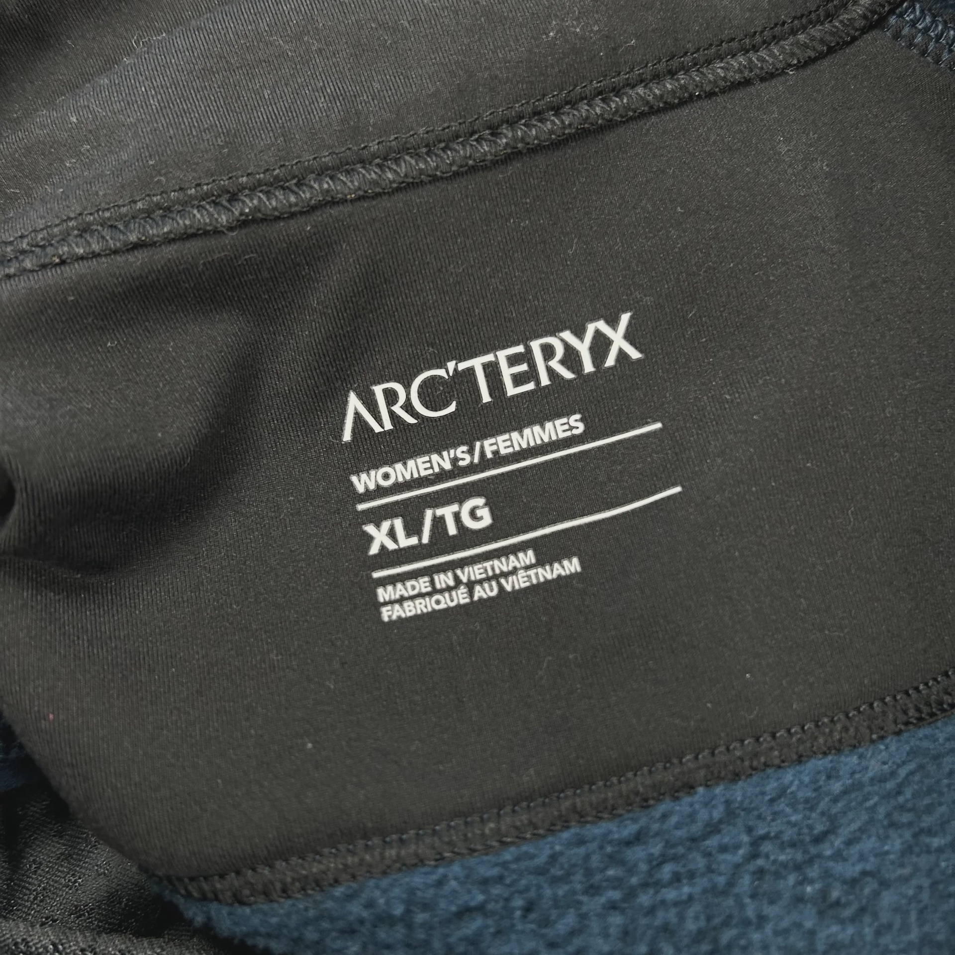 Arc’teryx zip up • Pre-Owned [5202] - photo 4