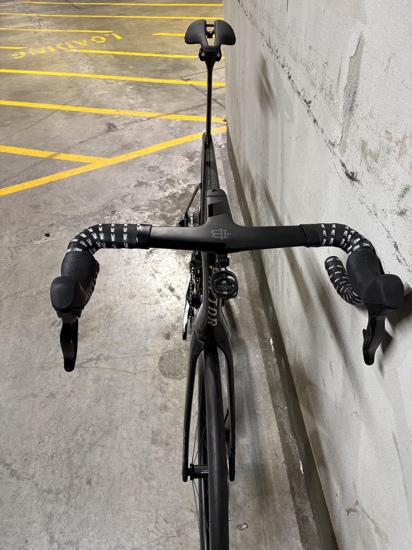 Factor Ostro Vam - 61cm black/foil with Sram Rival etap