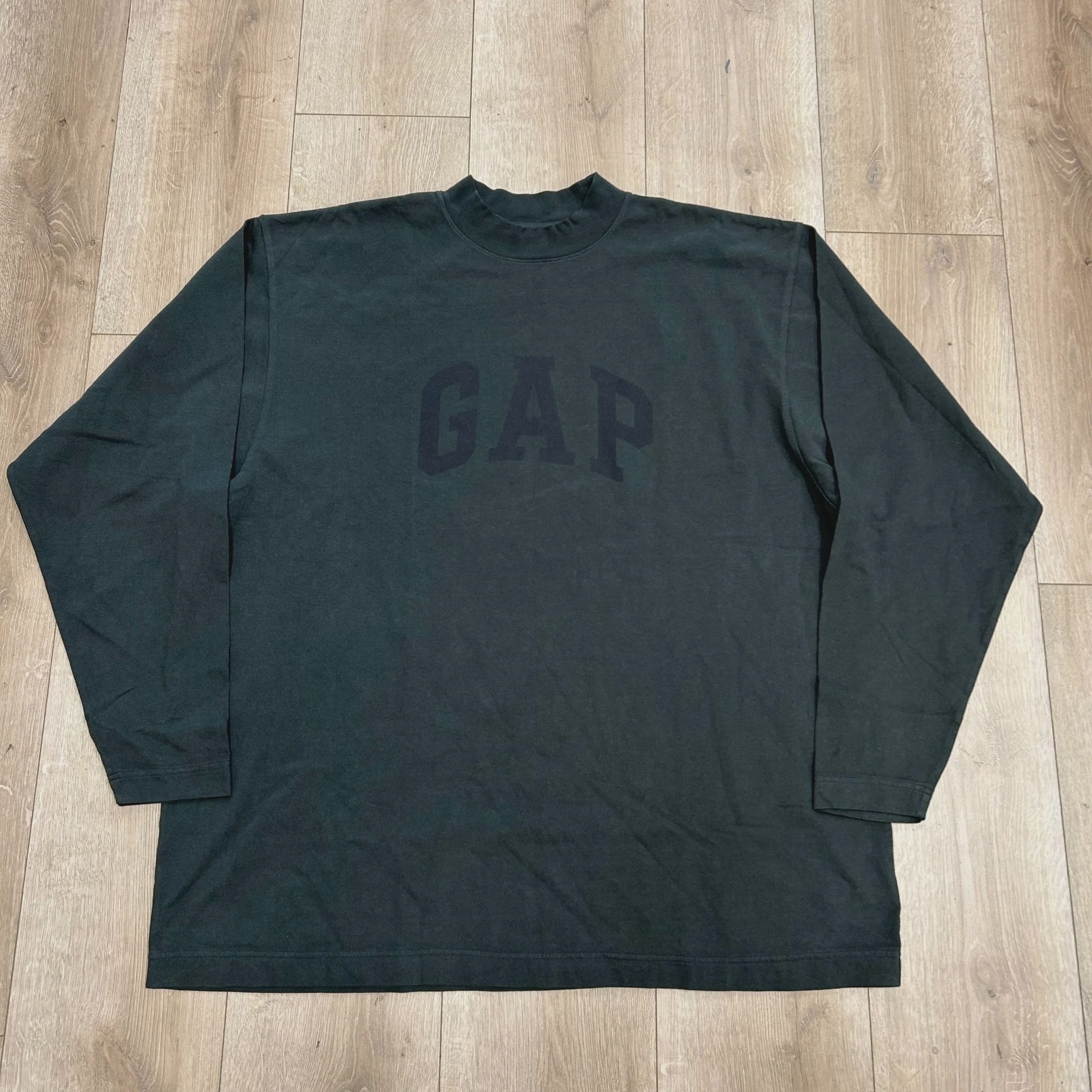 Yeezy Yeezy Gap Engineered by Balenciaga - Size L