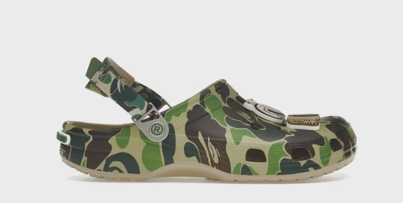 Crocs Crocs Classic Clog A Bathing Ape ABC Camo Green - Size US M 11