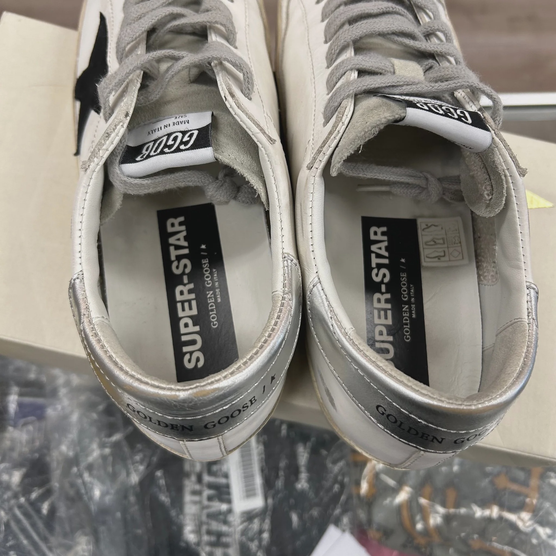 Golden Goose Men's Super-Star 'White Leather Black Nubuck Star' • Pre-Owned [6151] - photo 5