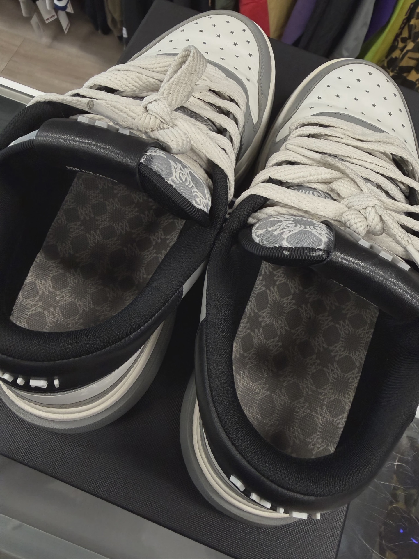 Amiri Skel Top Low Sneaker • Pre-Owned [7251] - photo 3