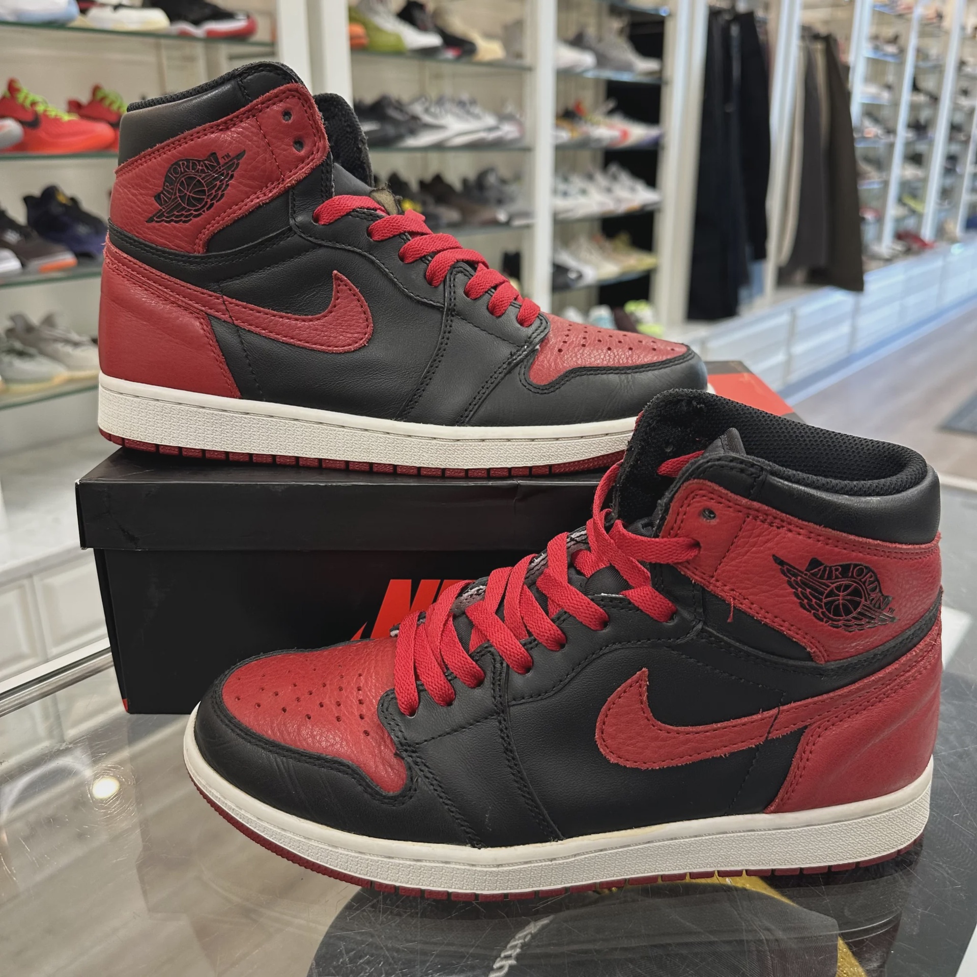 Air Jordan 1 Retro High Black Red Banned (2016) • Pre-Owned [7699] - photo 8