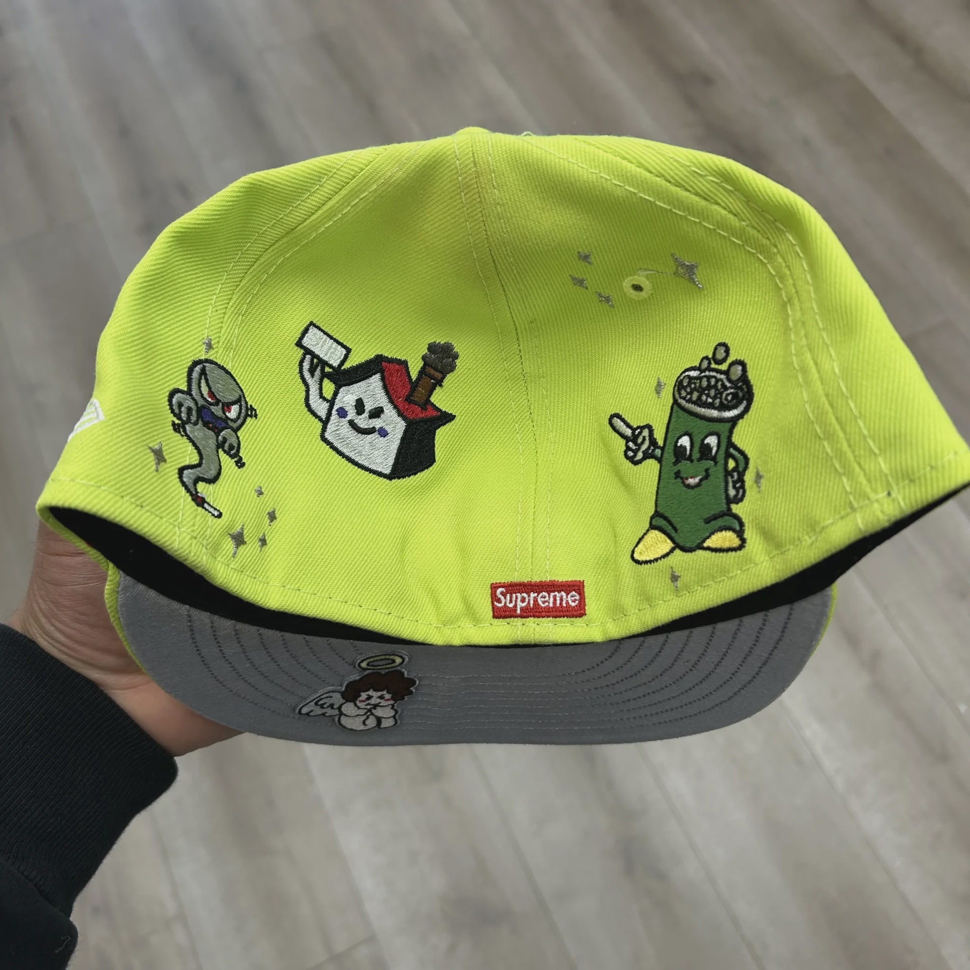 Supreme Characters S Logo New Era fitted hat Neon Green • Brand New [6865] - photo 4