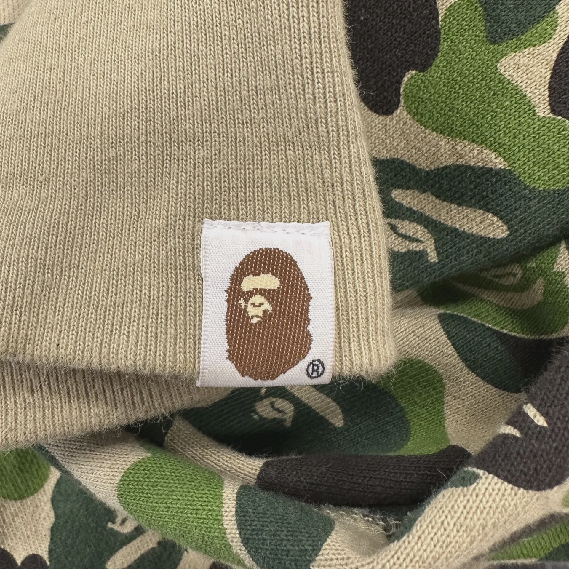 A Bathing Ape ABC Camo Shark Full Zip Hoodie • Pre-Owned [9405] - photo 4