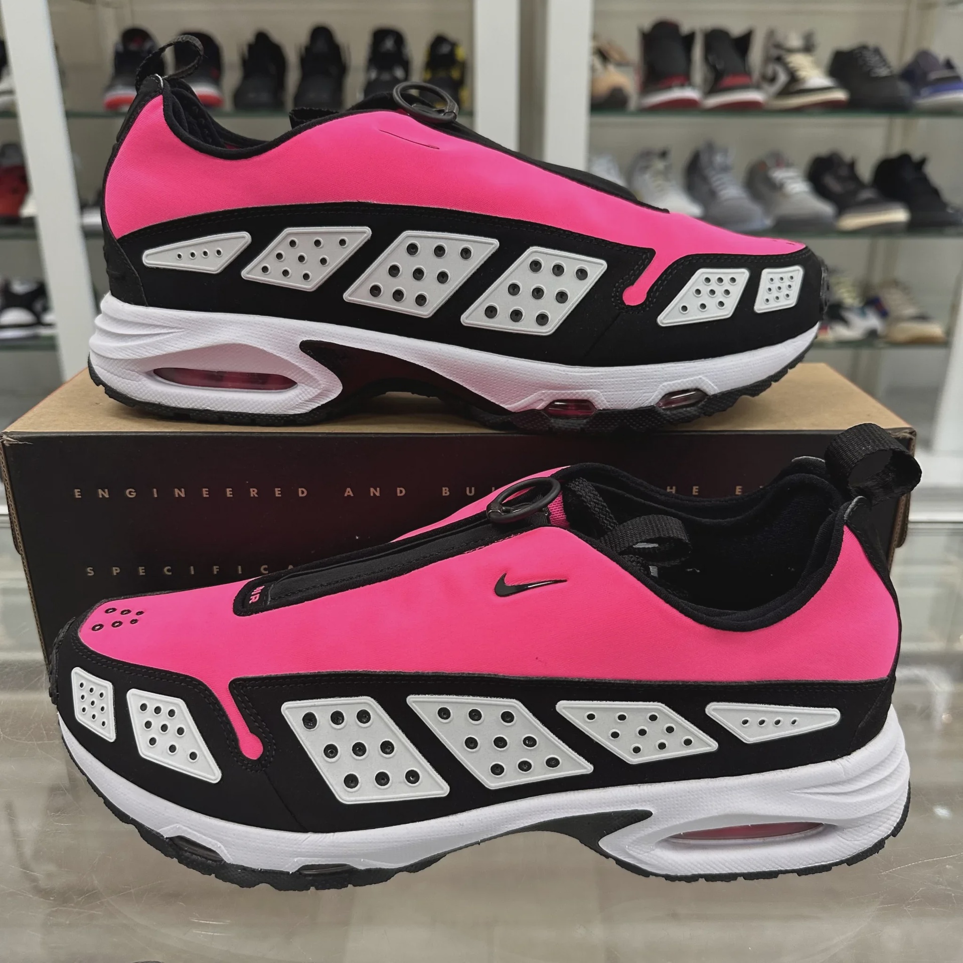 Nike Nike Air Max Sunder Hyper Pink Black - Size US M 11