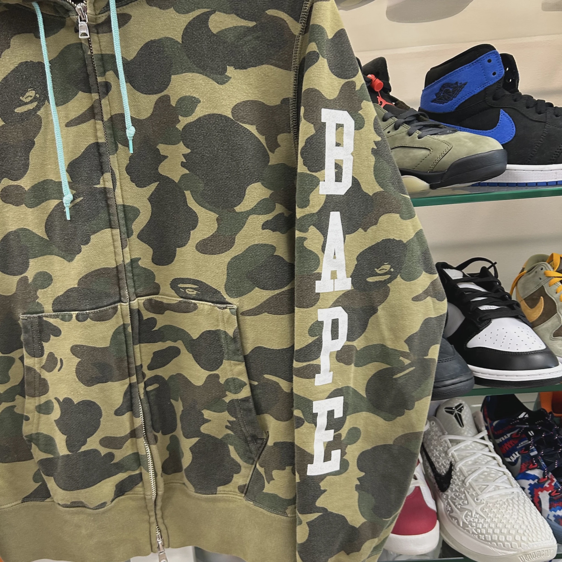 Bape rsvp hoodie • Pre-Owned [4834] 7