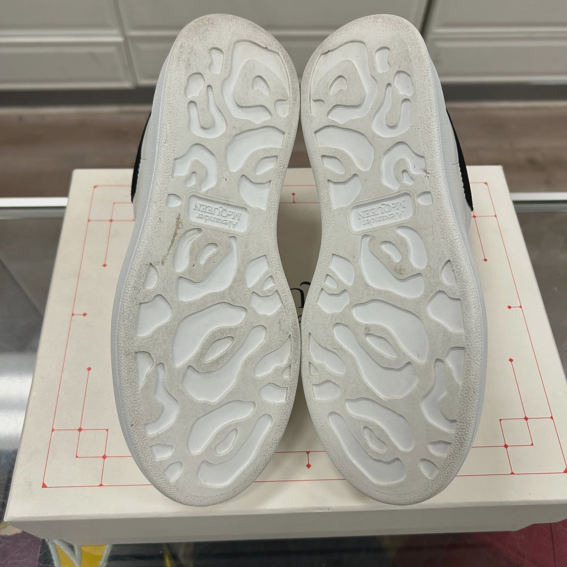 Alexander McQueen white • Pre-Owned [6098] - photo 5
