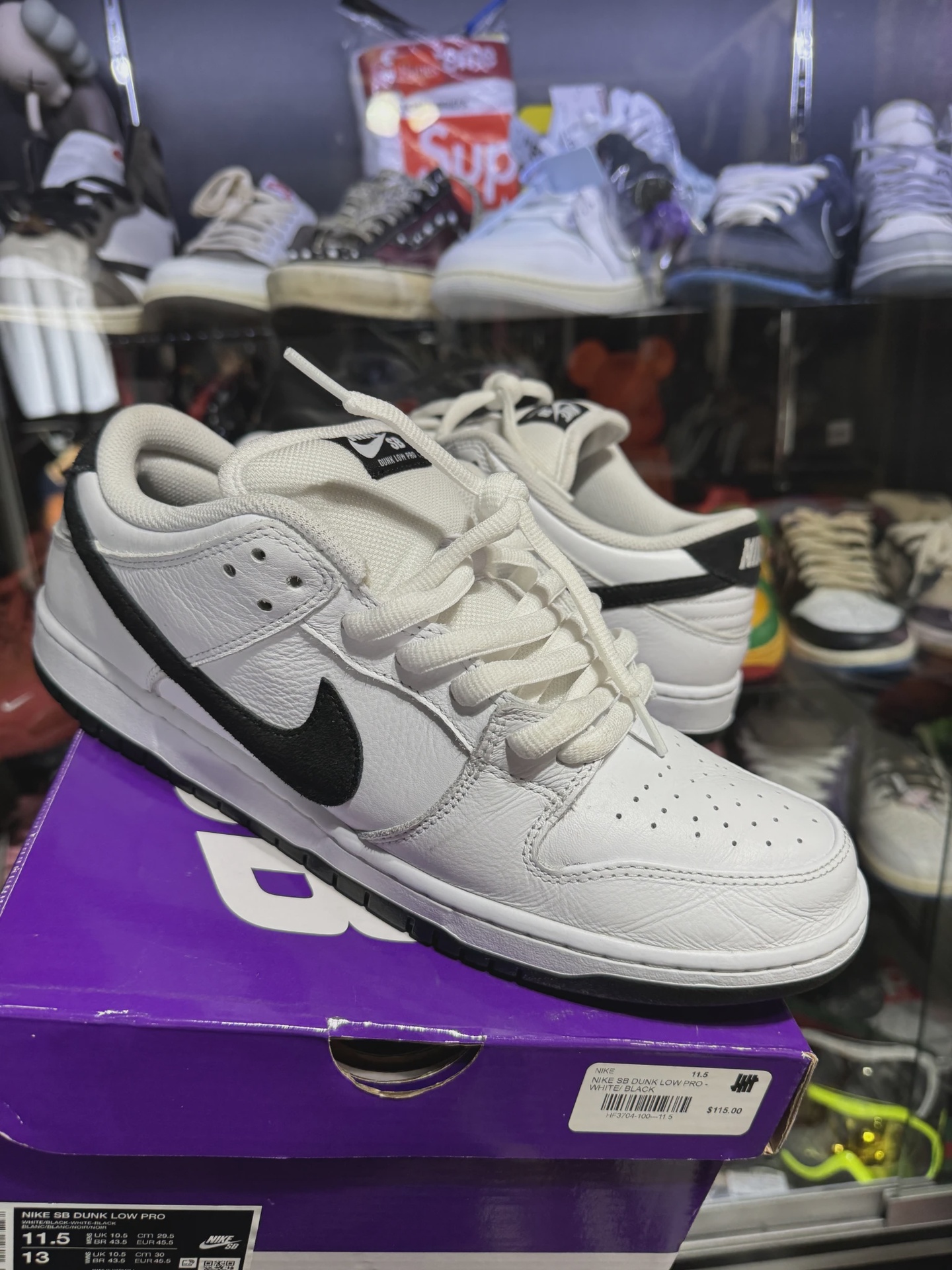 Nike SB Dunk Low White Black • Pre-Owned [1827]