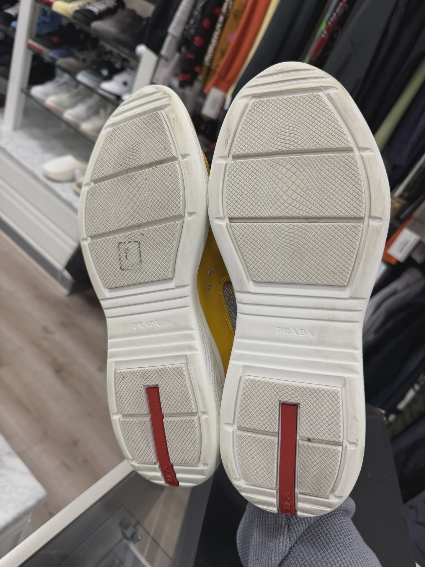 Prada America's Cup Sneakers yellow • Pre-Owned [9537] - photo 3