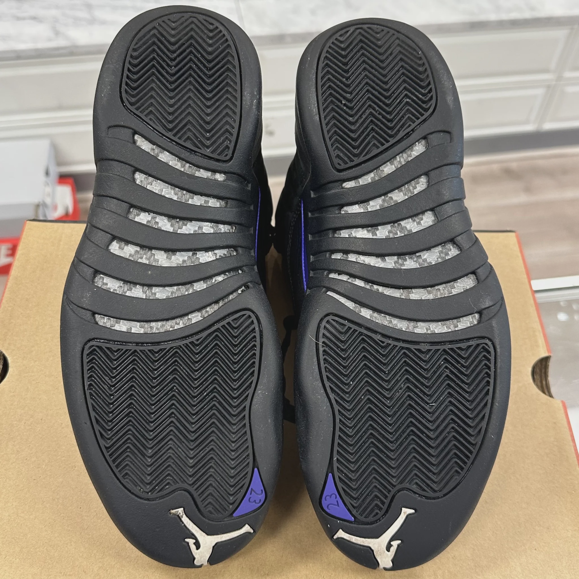 Air Jordan 12 Retro Black Dark Concord • Pre-Owned [8351] - photo 4