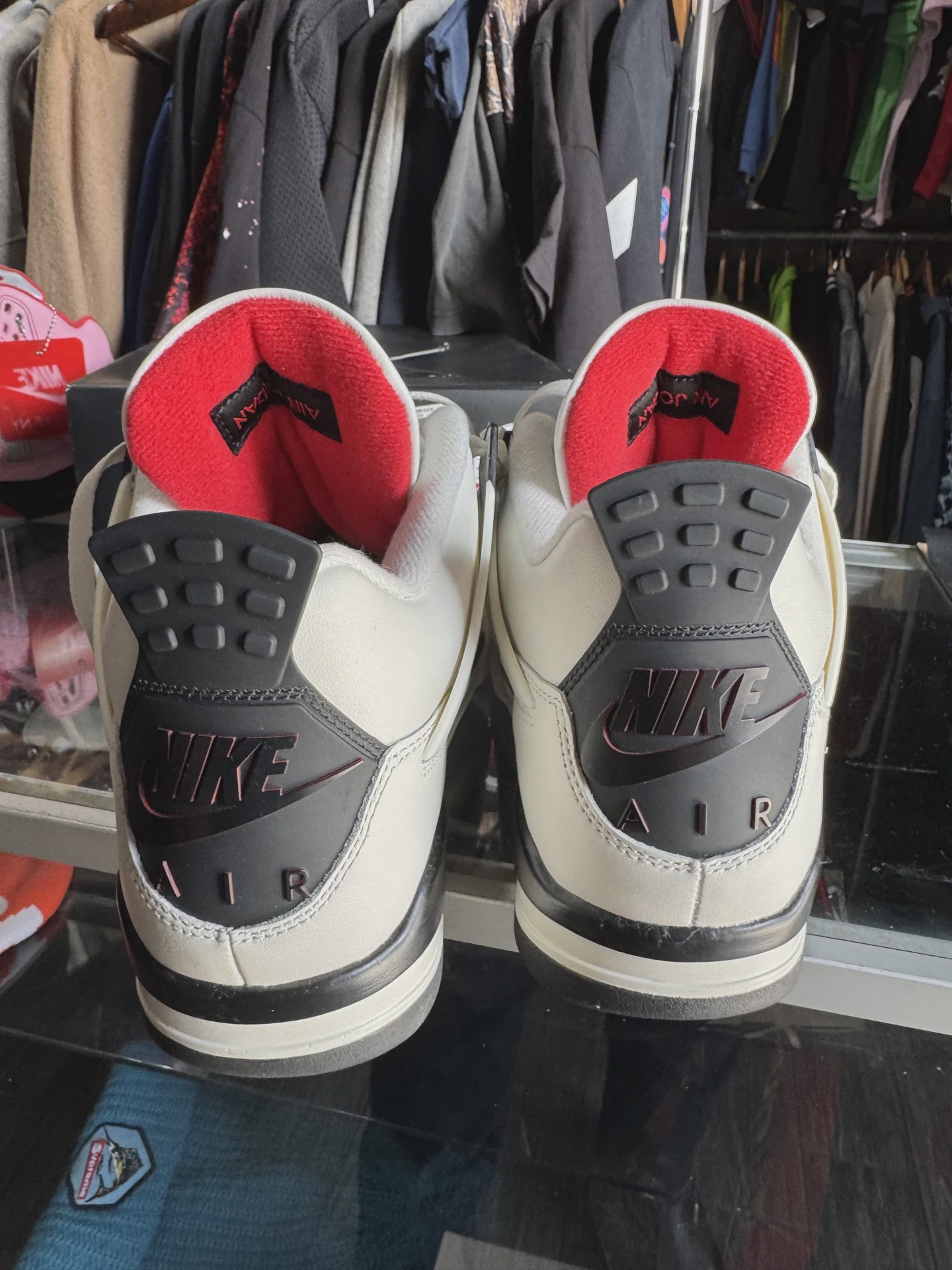 Air Jordan 4 Retro Original Flight Club • Pre-Owned [3572] - photo 3