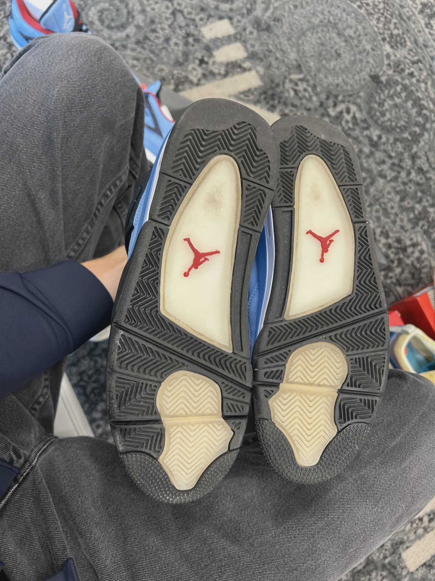 Air Jordan 4 Retro Travis Scott Cactus Jack • Pre-Owned [9085] - photo 2
