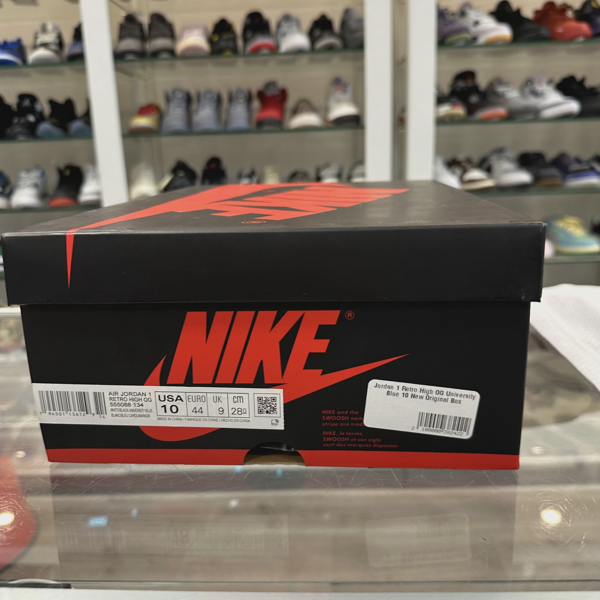 Air Jordan 1 Retro High Original University Blue • Pre-Owned [8112] 3