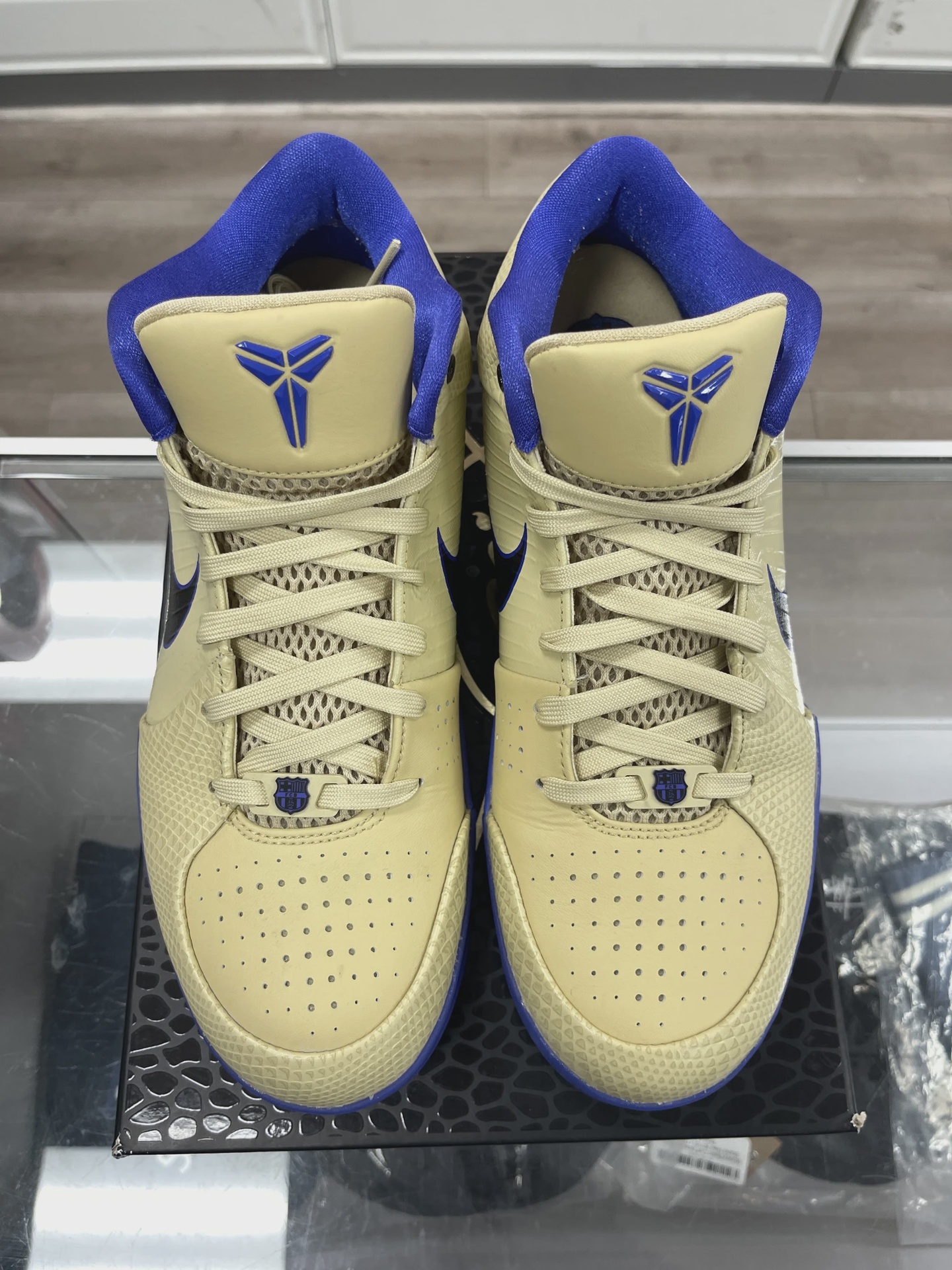 Nike Kobe 4 Protro FC Barcelona Team Gold • Pre-Owned [3839] 5