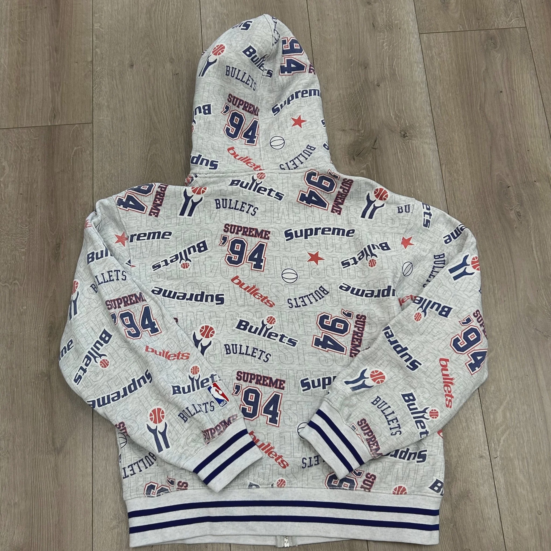 Supreme x Mitchell & Ness Teams Zip Up Hooded Sweatshirt • Pre-Owned [9299] - photo 2