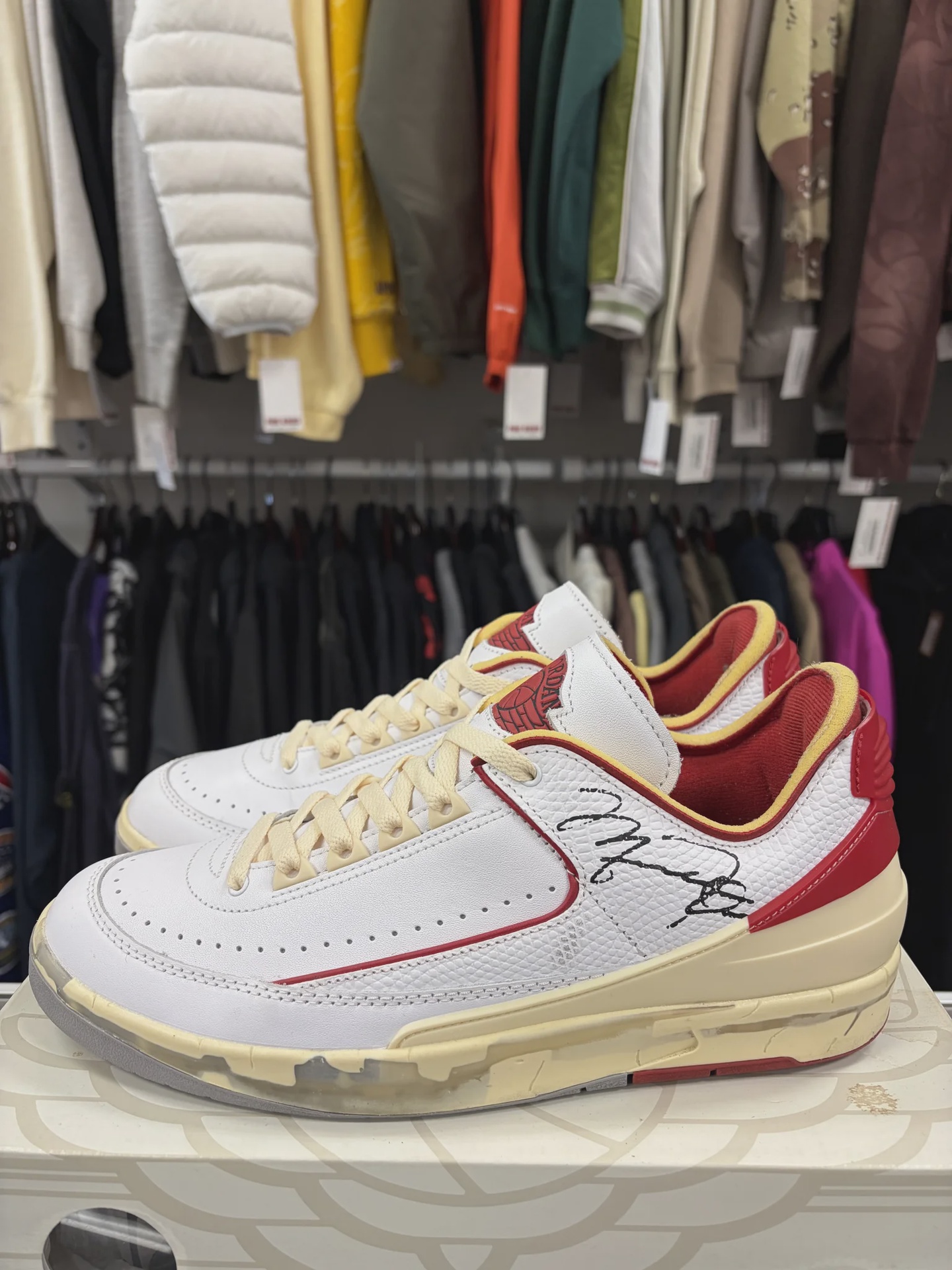 Air Jordan 2 Retro Low SP Off-White White Red • Pre-Owned [6589] - photo 6