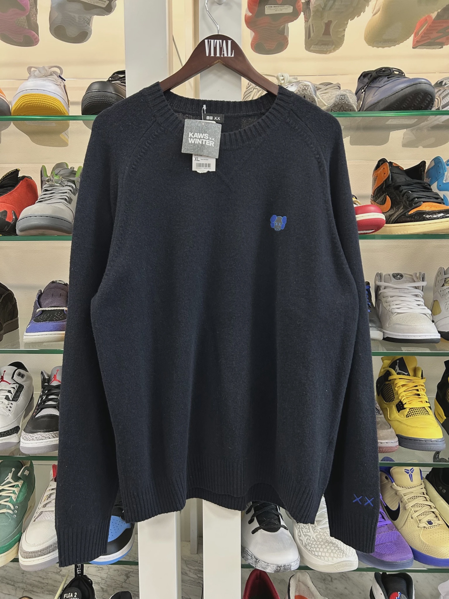 Kaws uniqlo knit Uniqlo x KAWS Lambswool Crewneck Sweater • Brand New [3141]