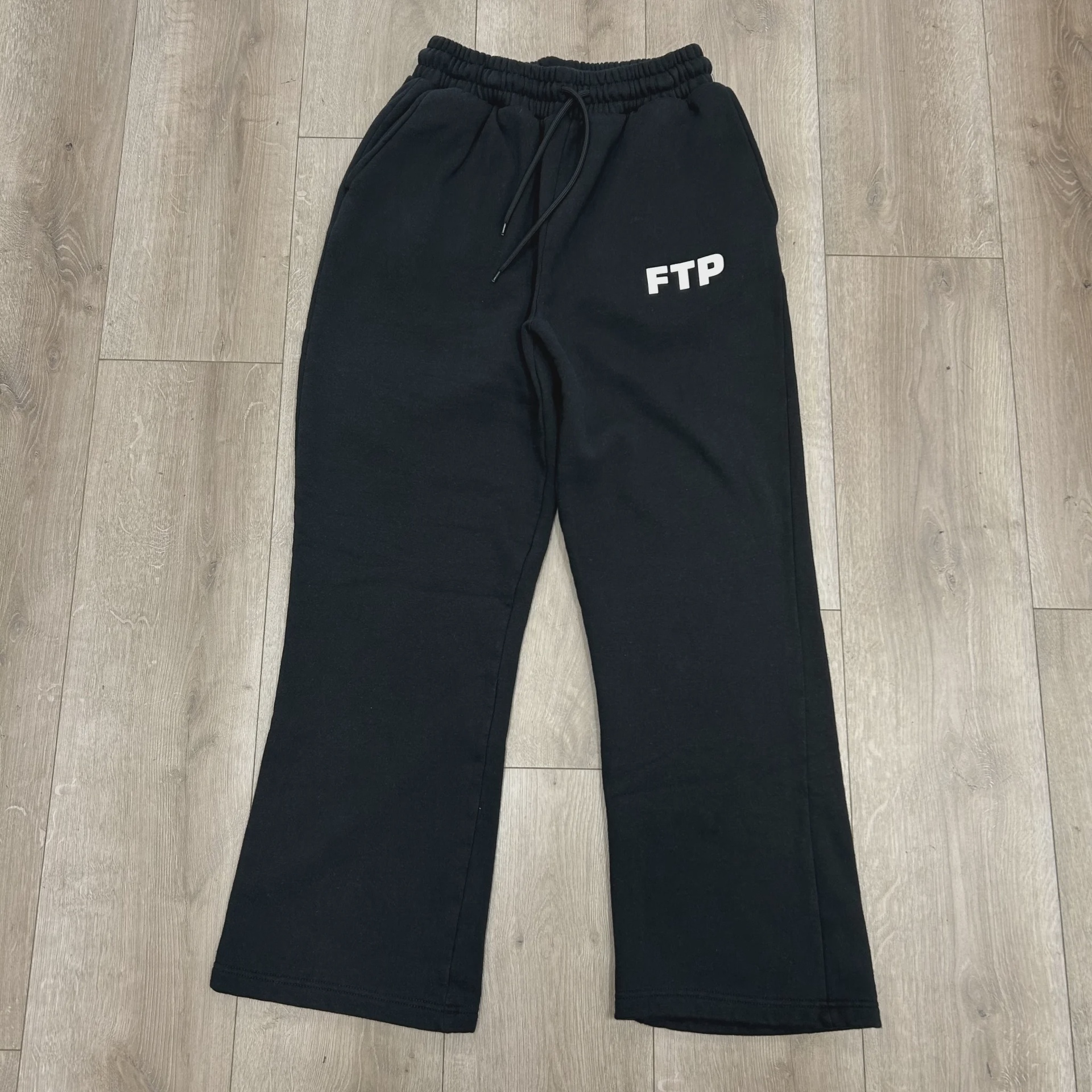 FTP Sweats Black • Pre-Owned [7447] - photo 1