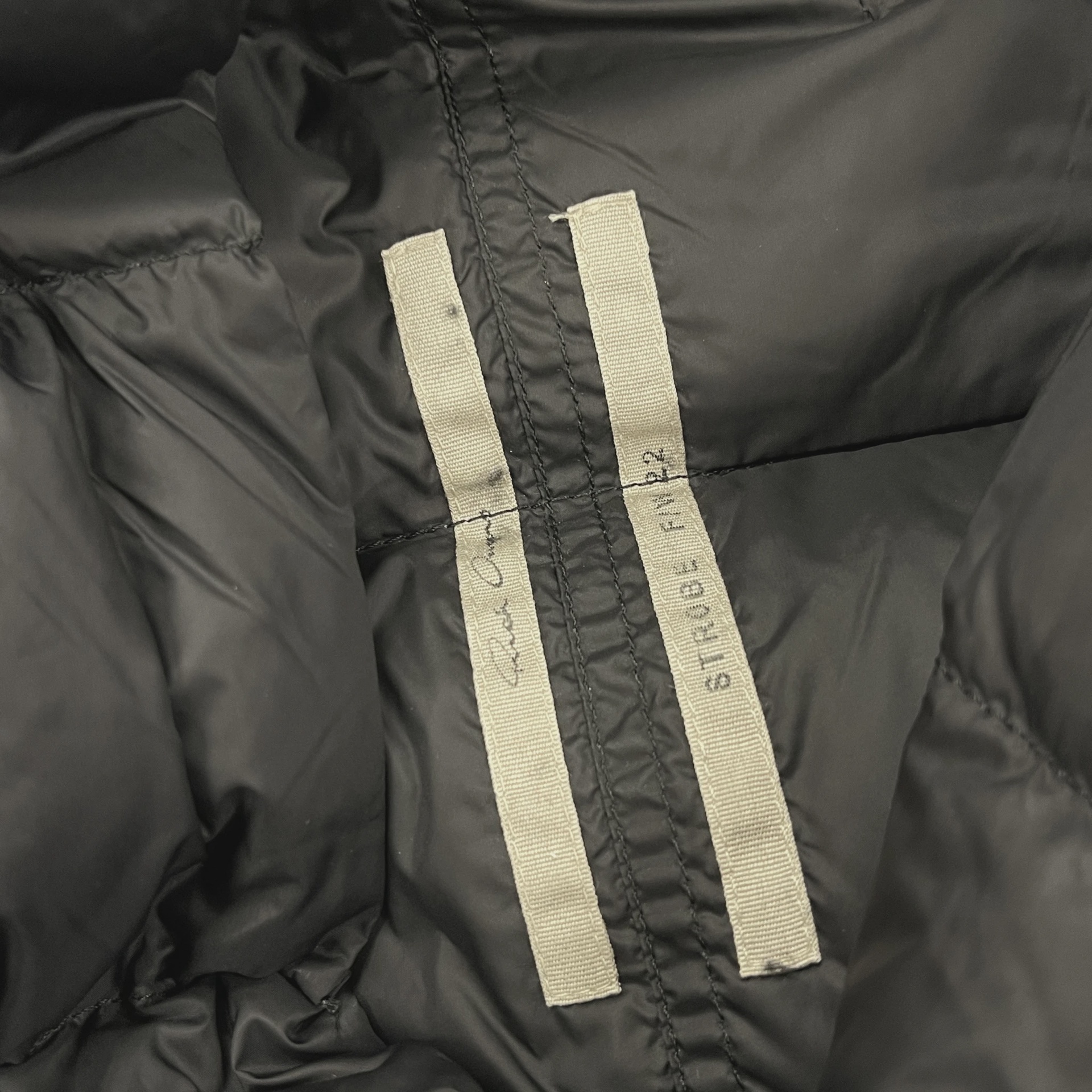 RICK OWENS KIDS Duvet Quilted Nylon Hooded Down Gilet • Pre-Owned [1520] 5