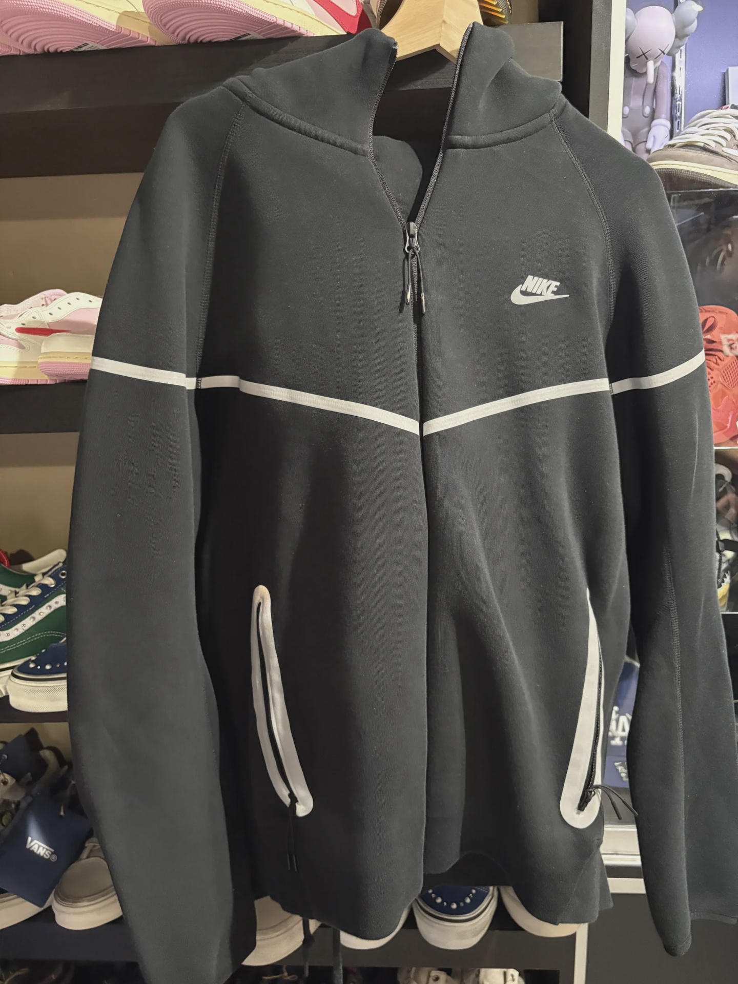 Nike Tech Black Set  XL • Pre-Owned [0202] - photo 3