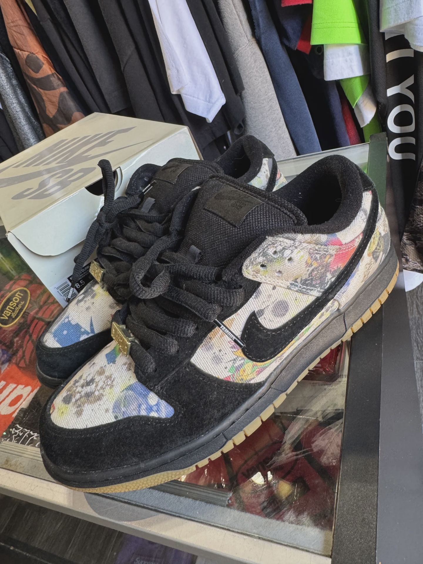 Nike SB Dunk Low Supreme Rammellzee • Pre-Owned [0227] - photo 2