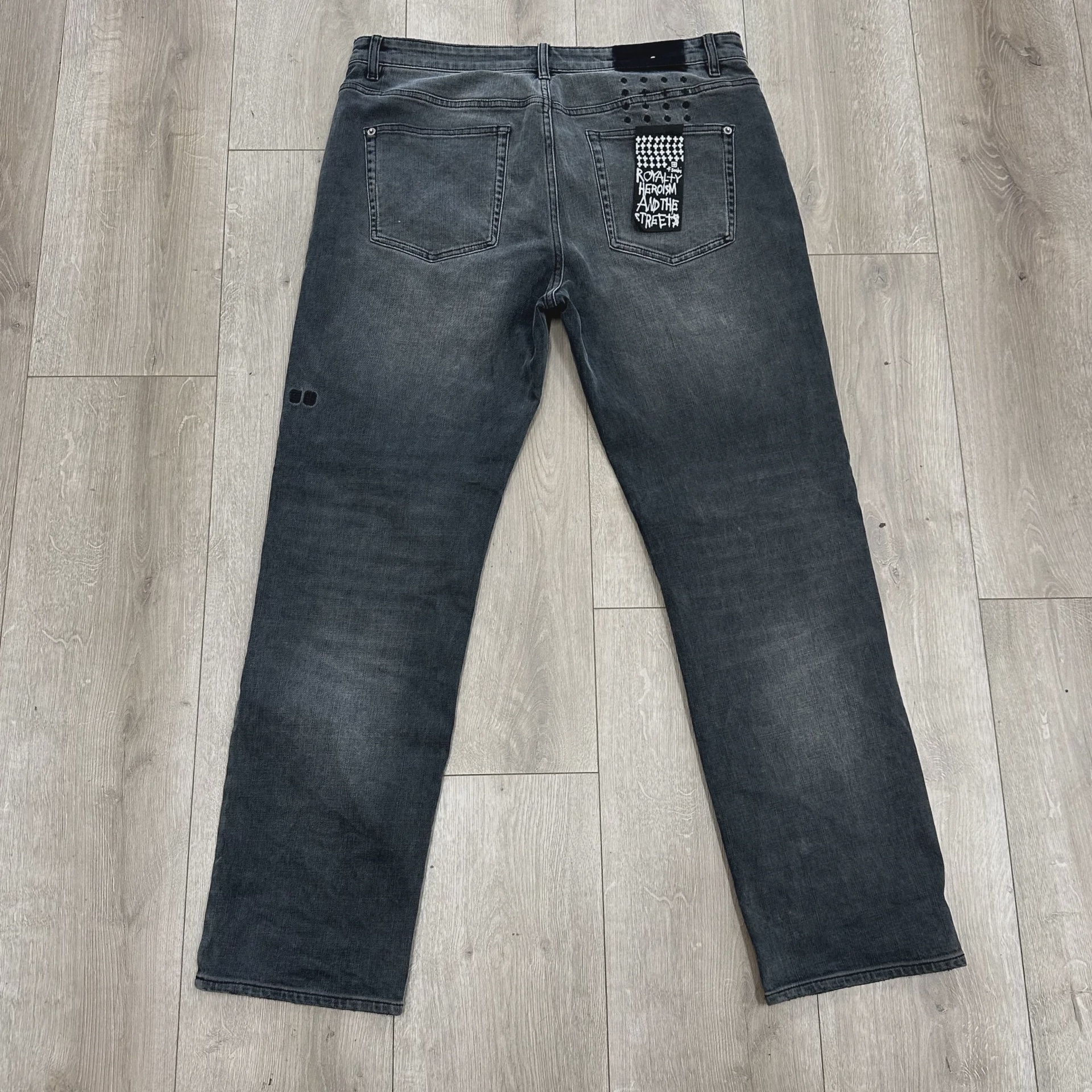 Ksubi Ksubi Hazlow 3rd Degree Black Straight Leg Jeans - Size 34