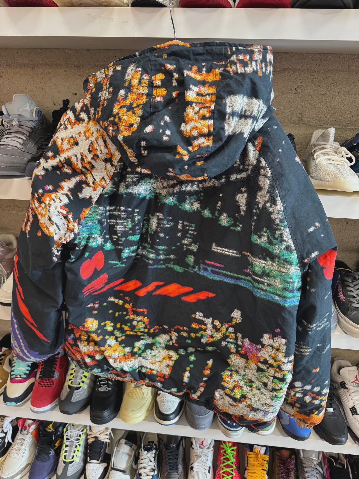 Supreme City Lights Puffy Jacket Black L • Pre-Owned [0427] - photo 4
