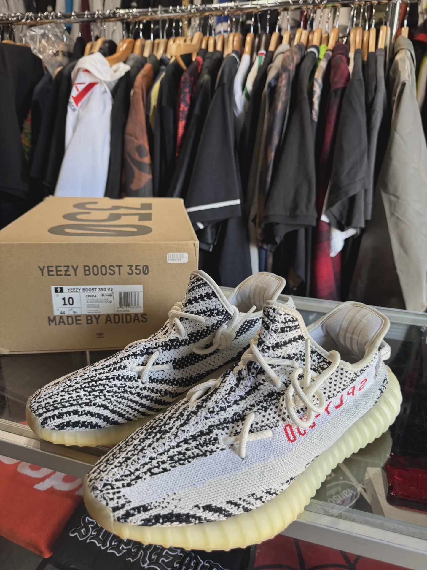 Adidas adidas Yeezy Boost 350 V2 Zebra - Size US M 10