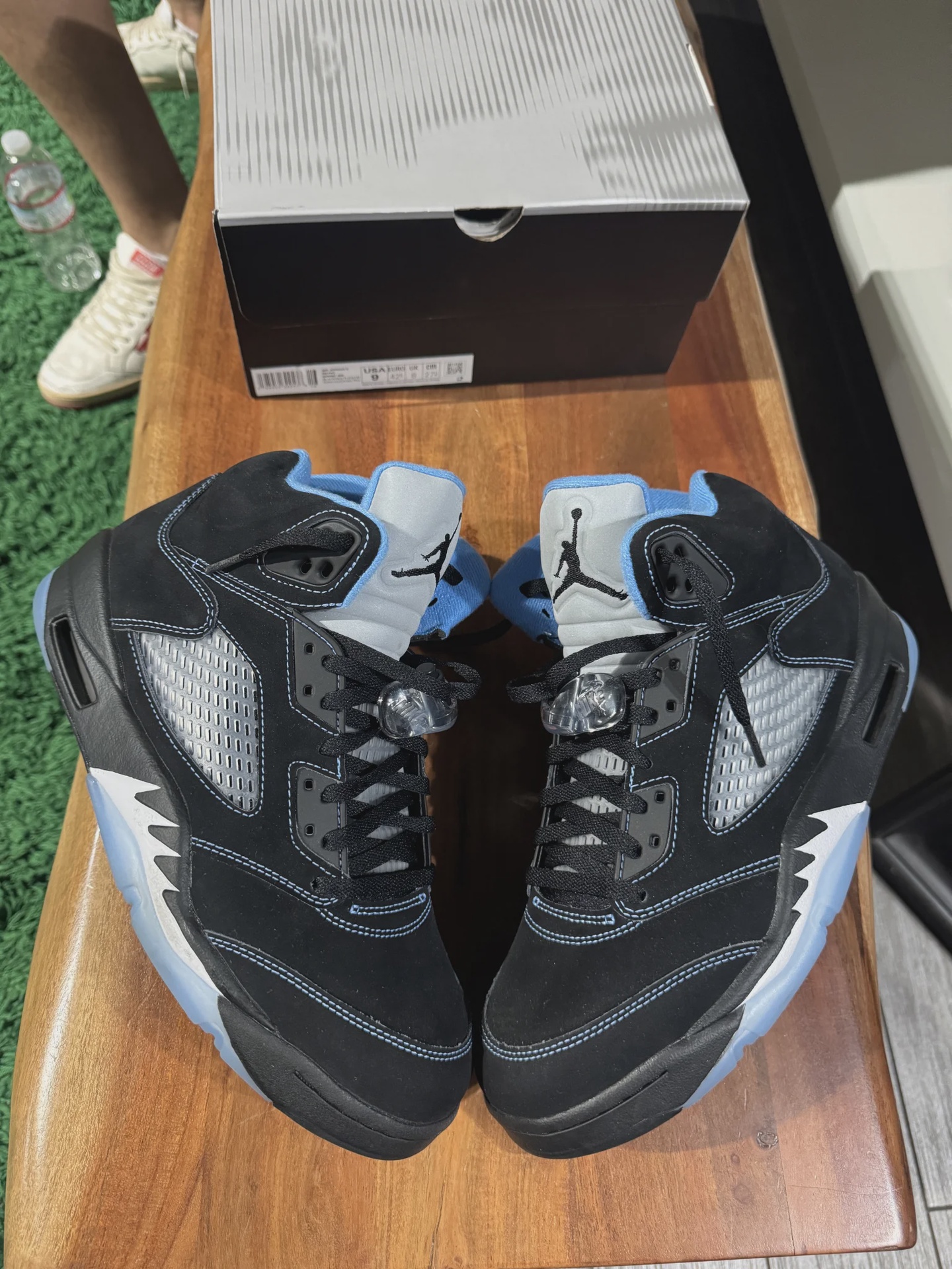 Jordan Air Jordan 5 Retro Black University Blue (2026) - Size US M 9